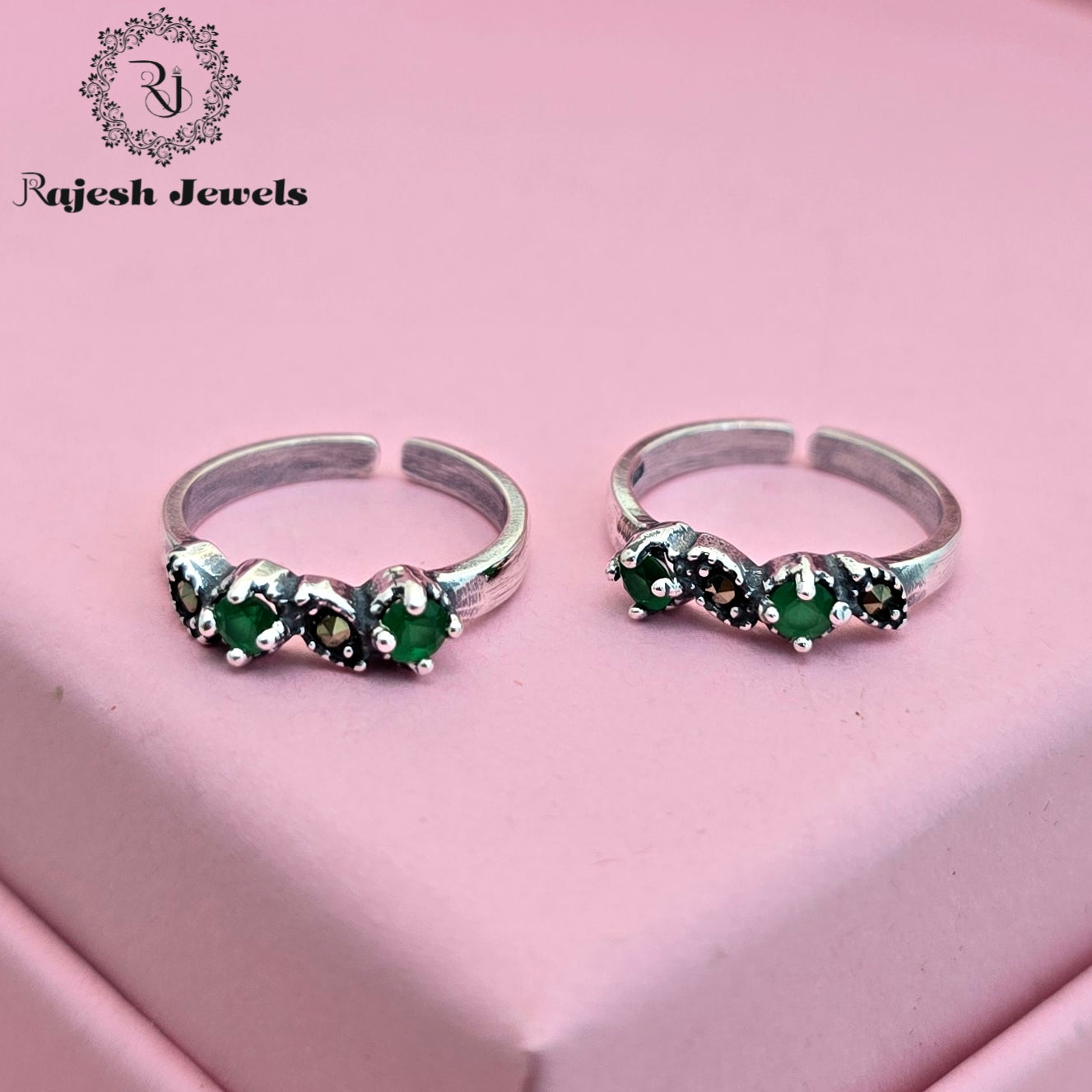 Pleasing Marcasite Toering