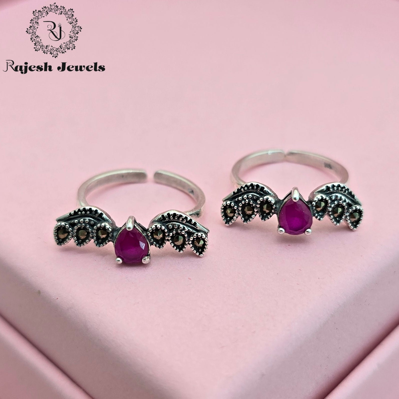Glorified Wings Marcasite Toering