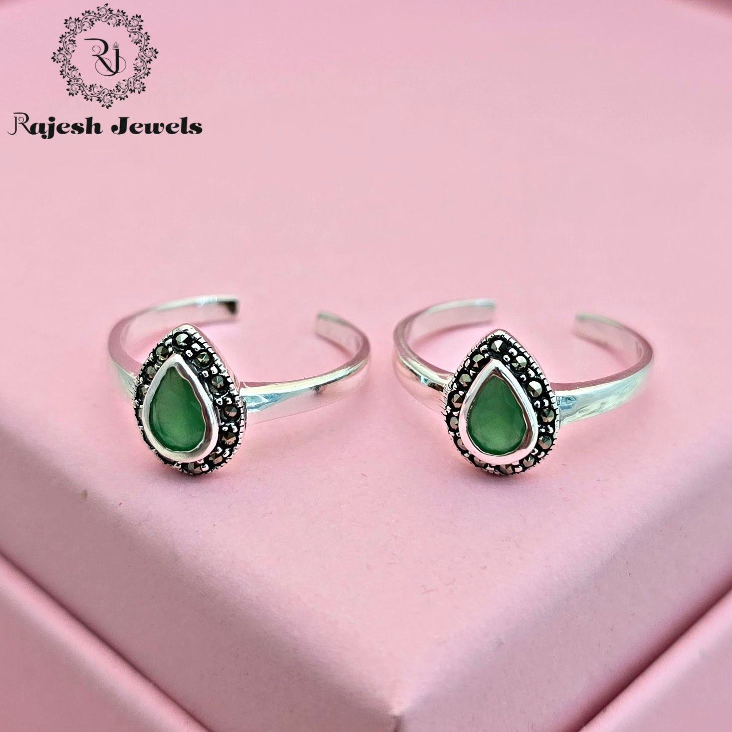 Green Teardrop Marcasite Toerings