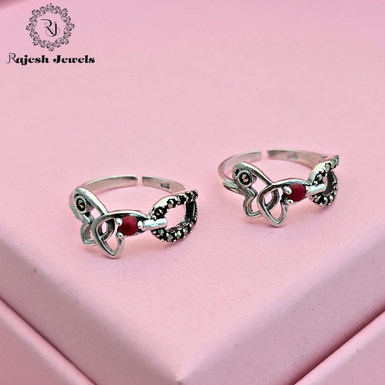 Amazing Butterfly Marcasite Toerings