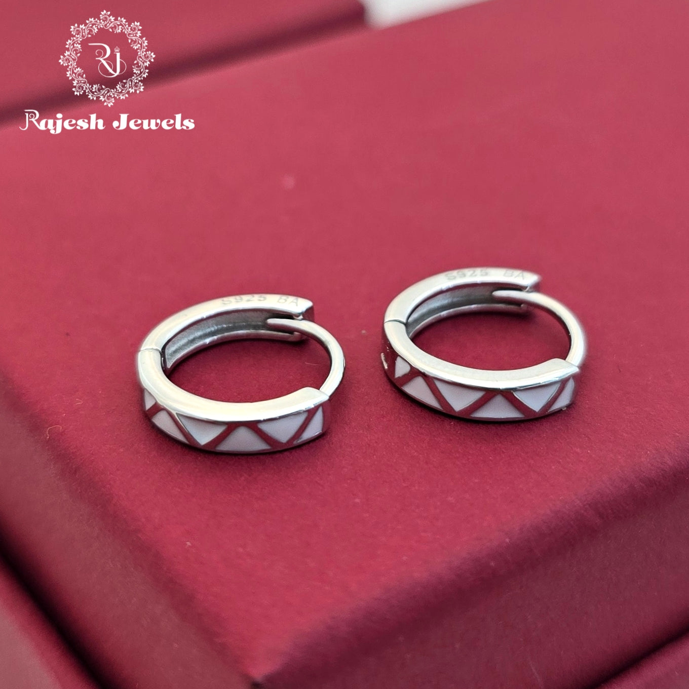 Amazing Sleek Bali Hoop Earrings