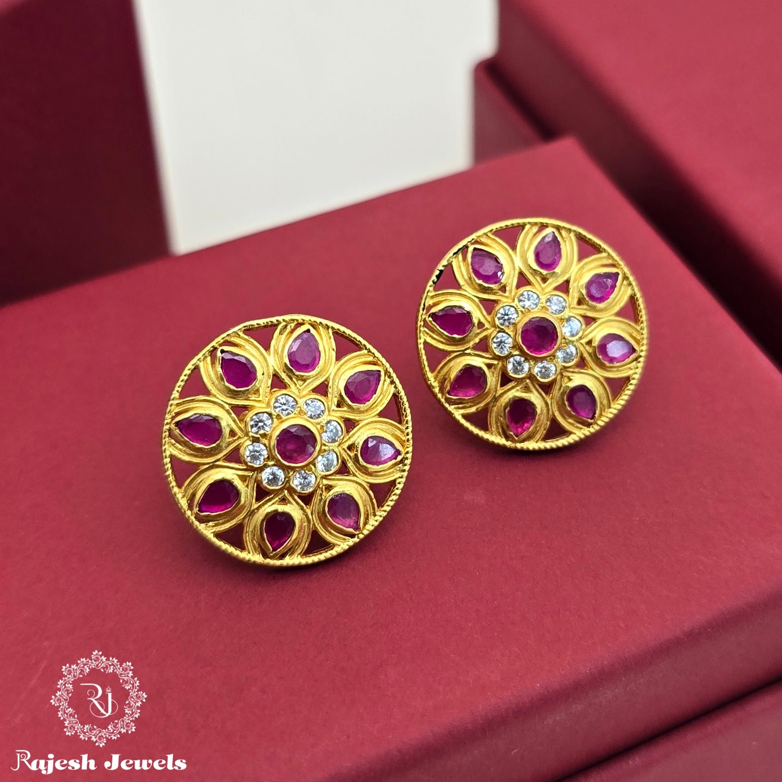 Amazing Kemp Silver Gold Plated Earrings