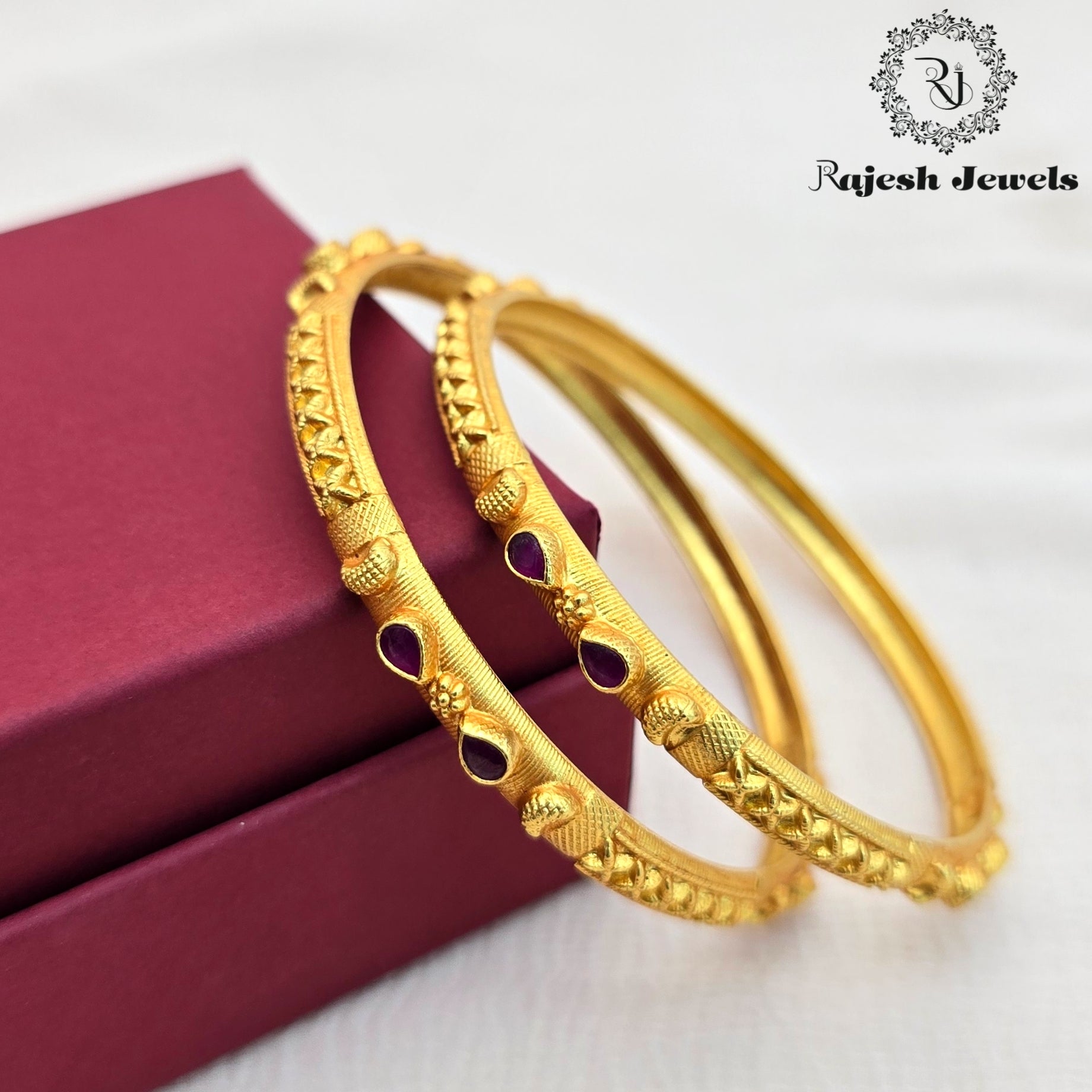 Fabulent Silver Gold Plated Bangle Size 2.6
