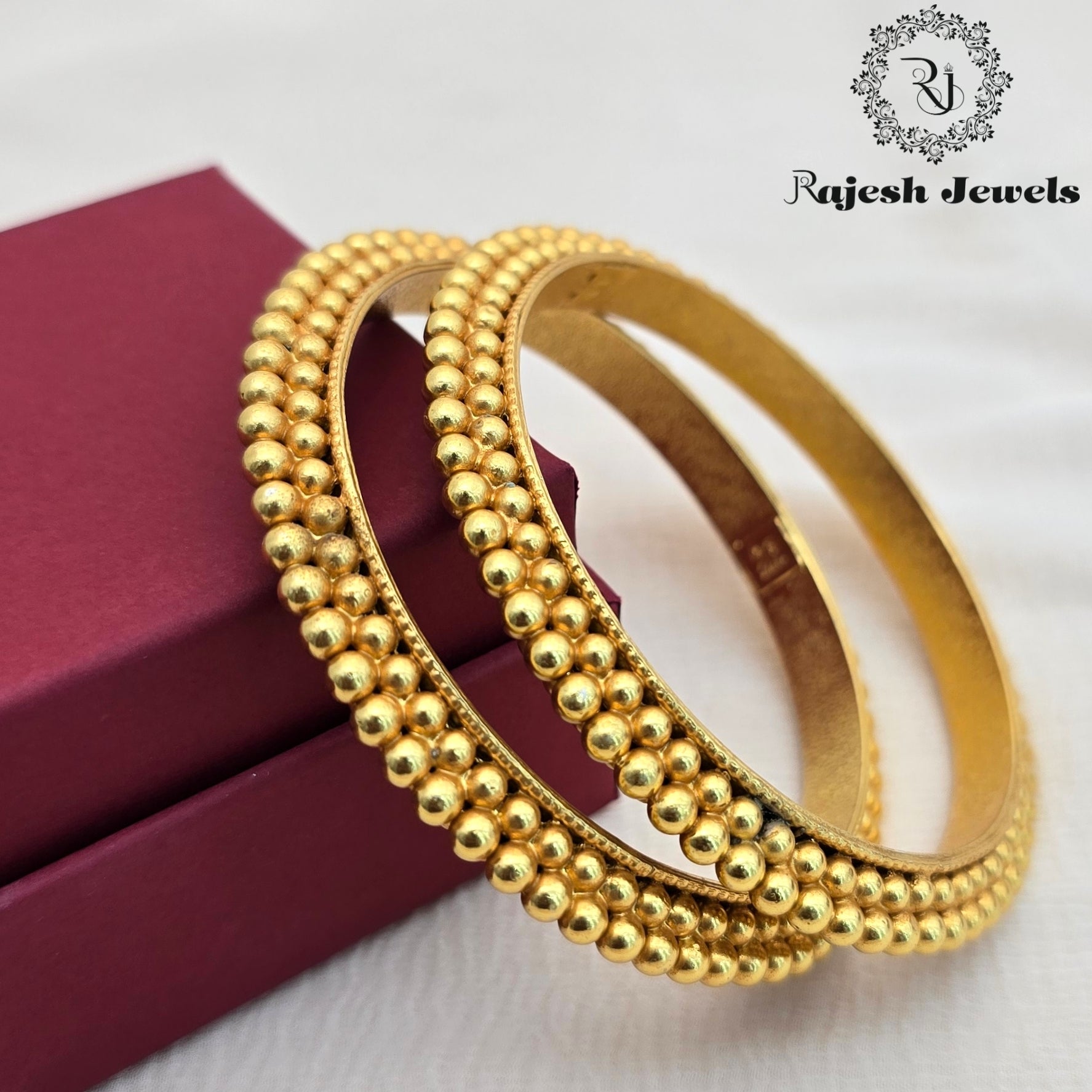 Traditional Gunddu Silver Gold Plated Bangle Size 2.6