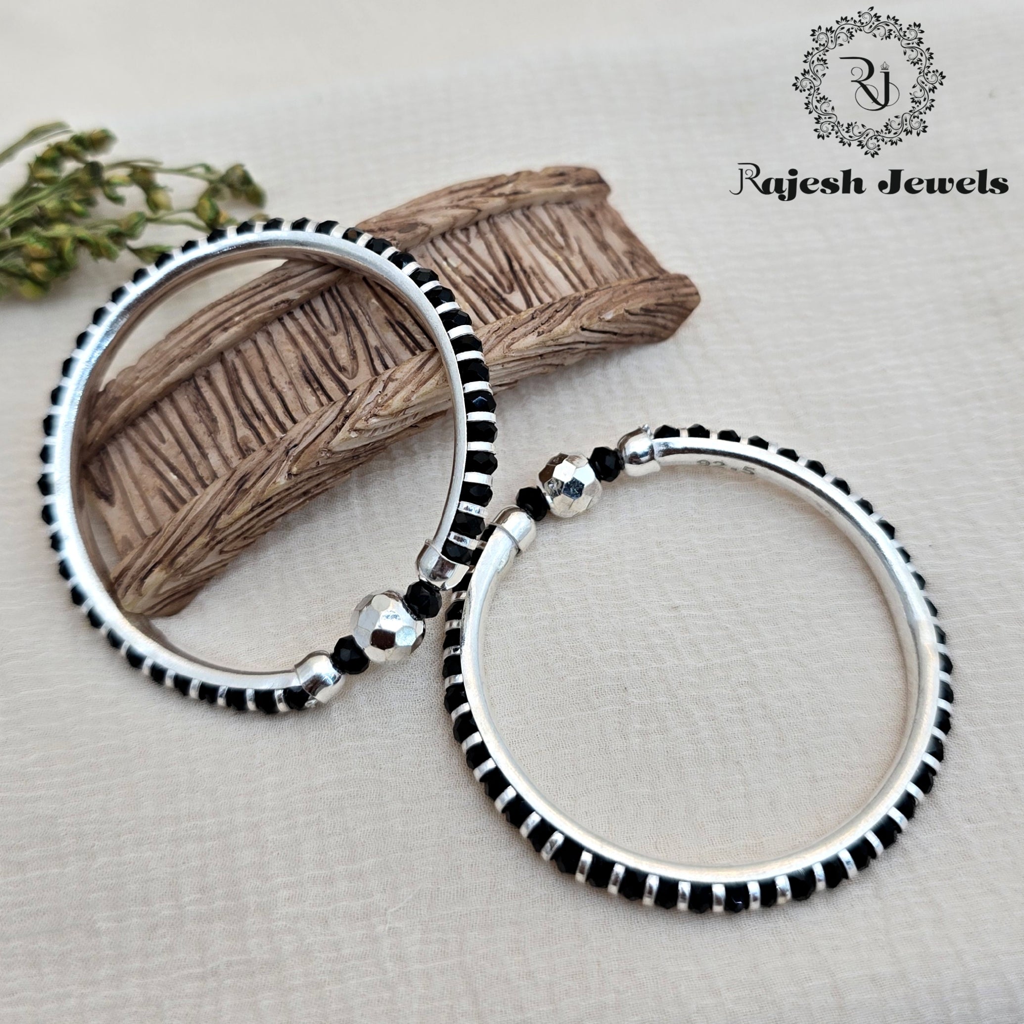 Blossom Silver Kid's Black Beads Bangle