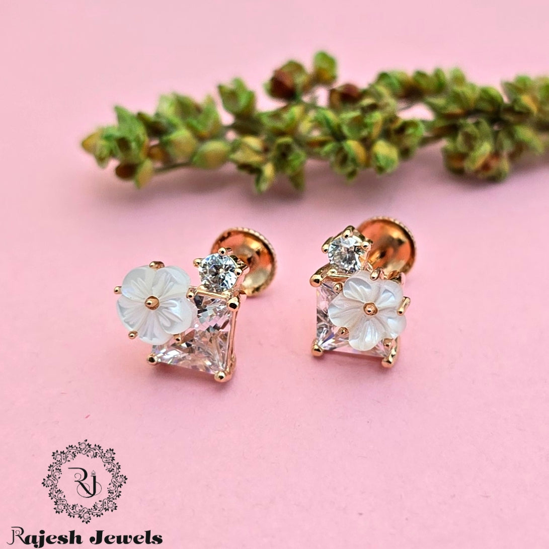Exceptional Cz South Screw Stud Earrings