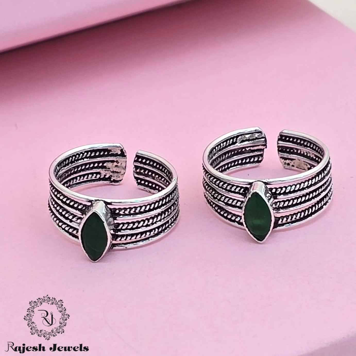 Fabulous Cutstone Daily Wear Toerings