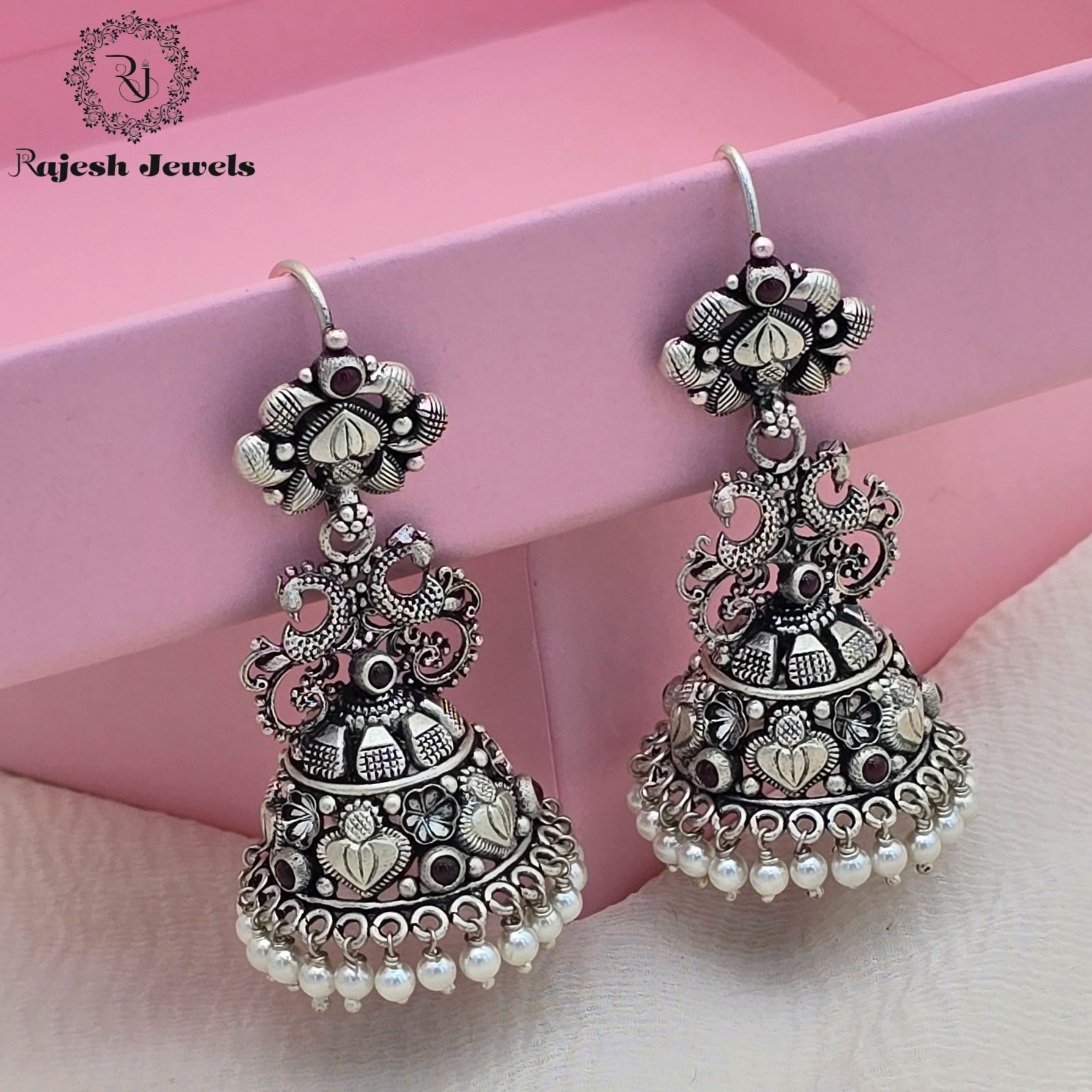 Exceptional Silver Jhumka Earrings
