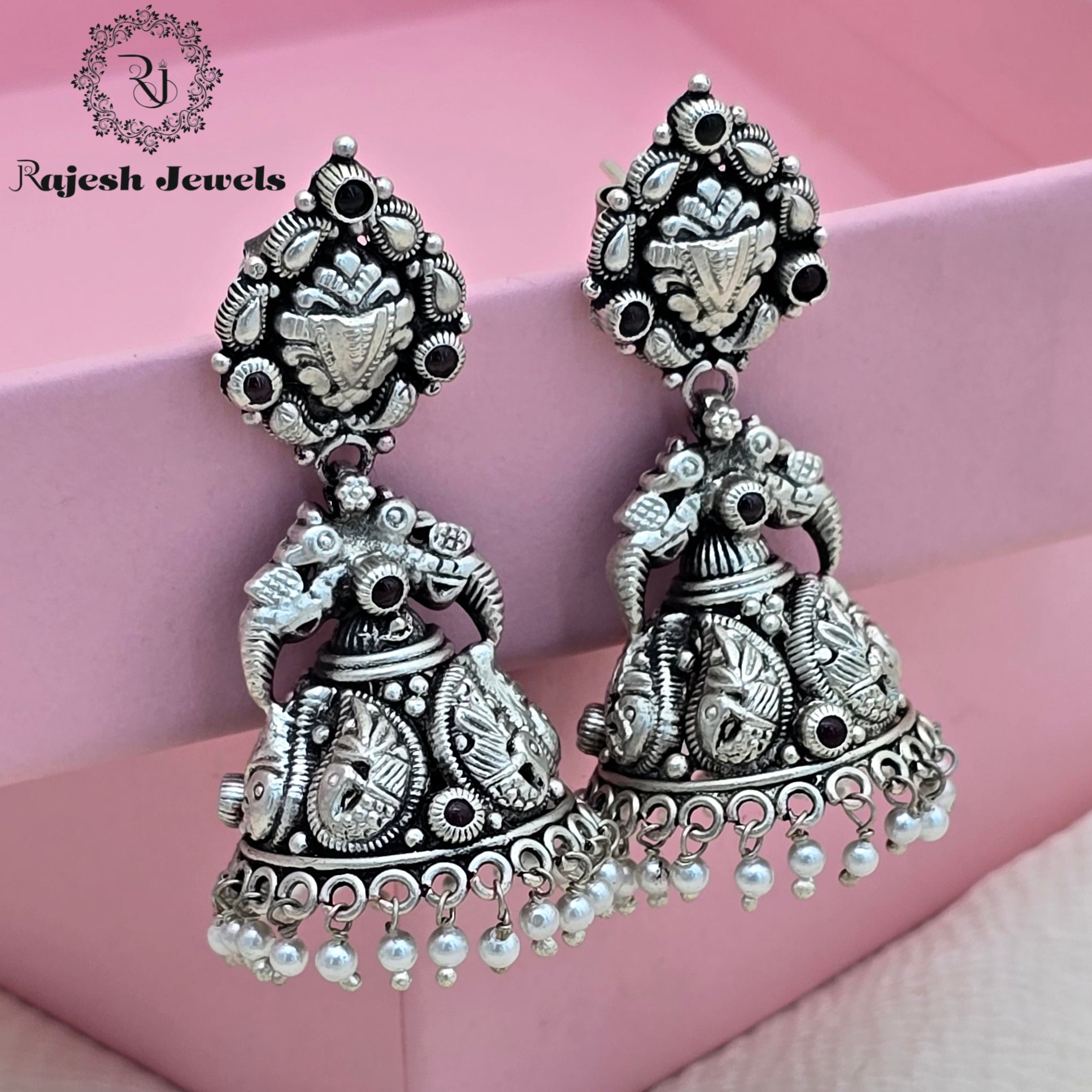 Intricates Silver Jhumka Earrings
