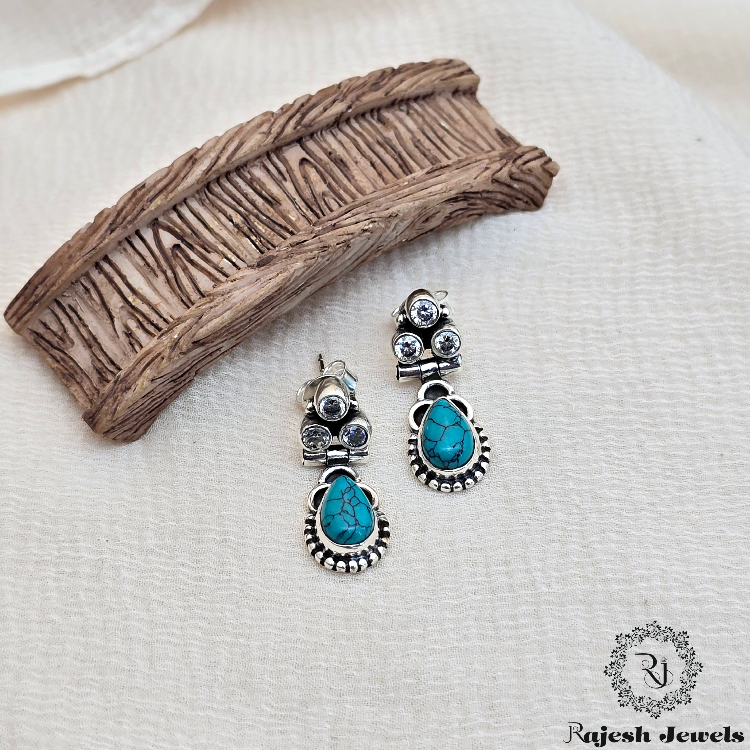 Vibrant Cutstone Stud Earrings
