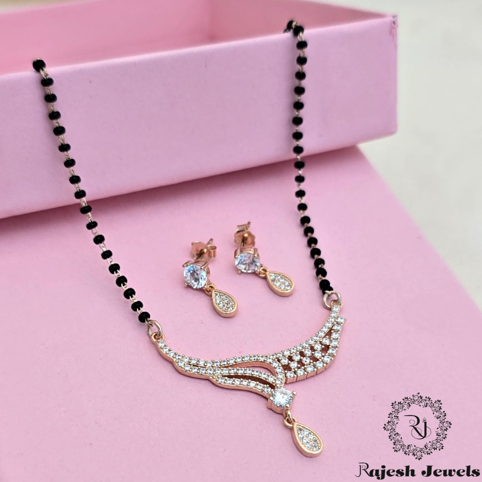 Appealing Rosegold Black Beads Mangalsutra