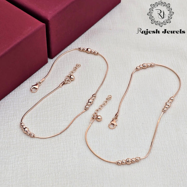 Fabulous Rosegold Sleek Anklet