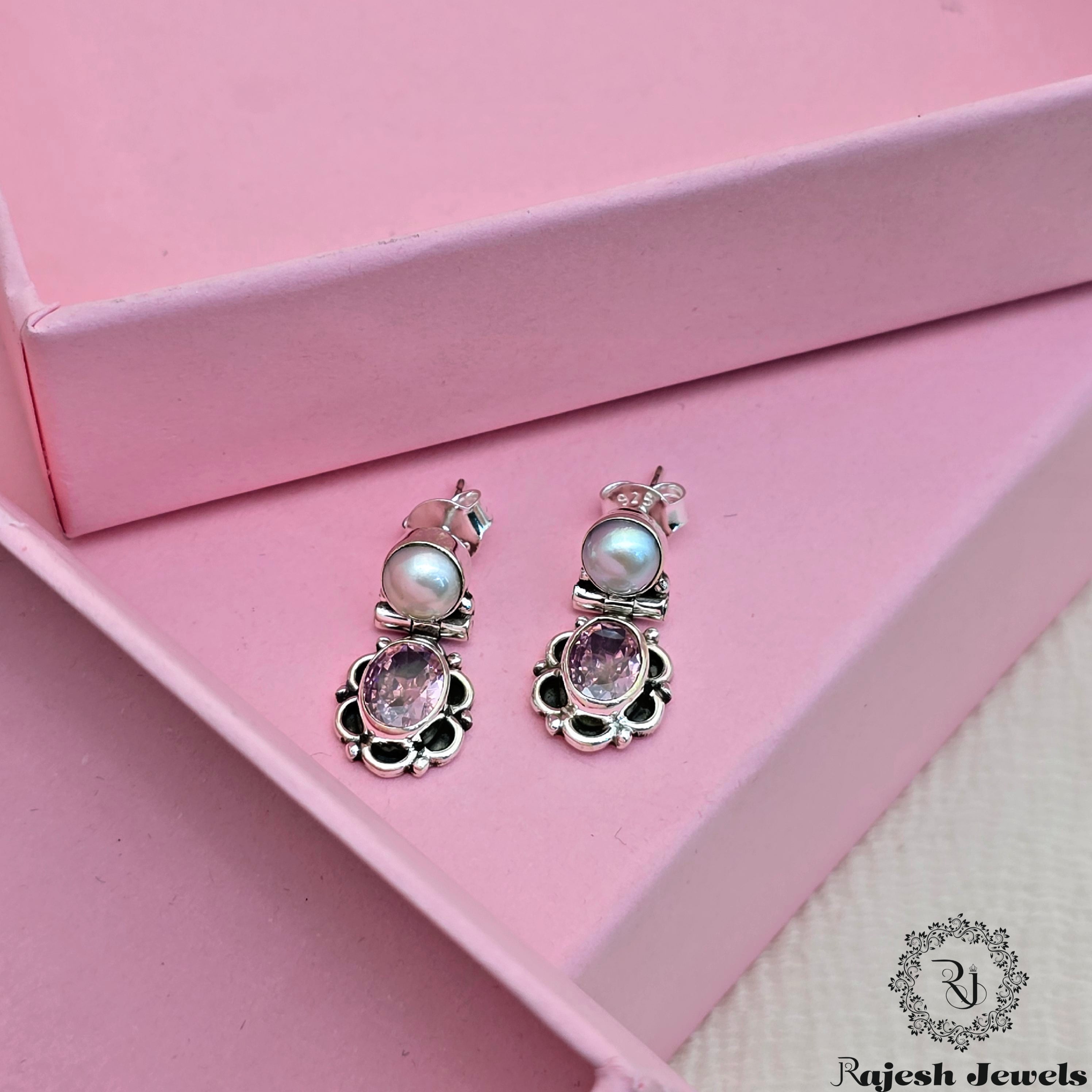 Oval Shaped Cutstone Earrings
