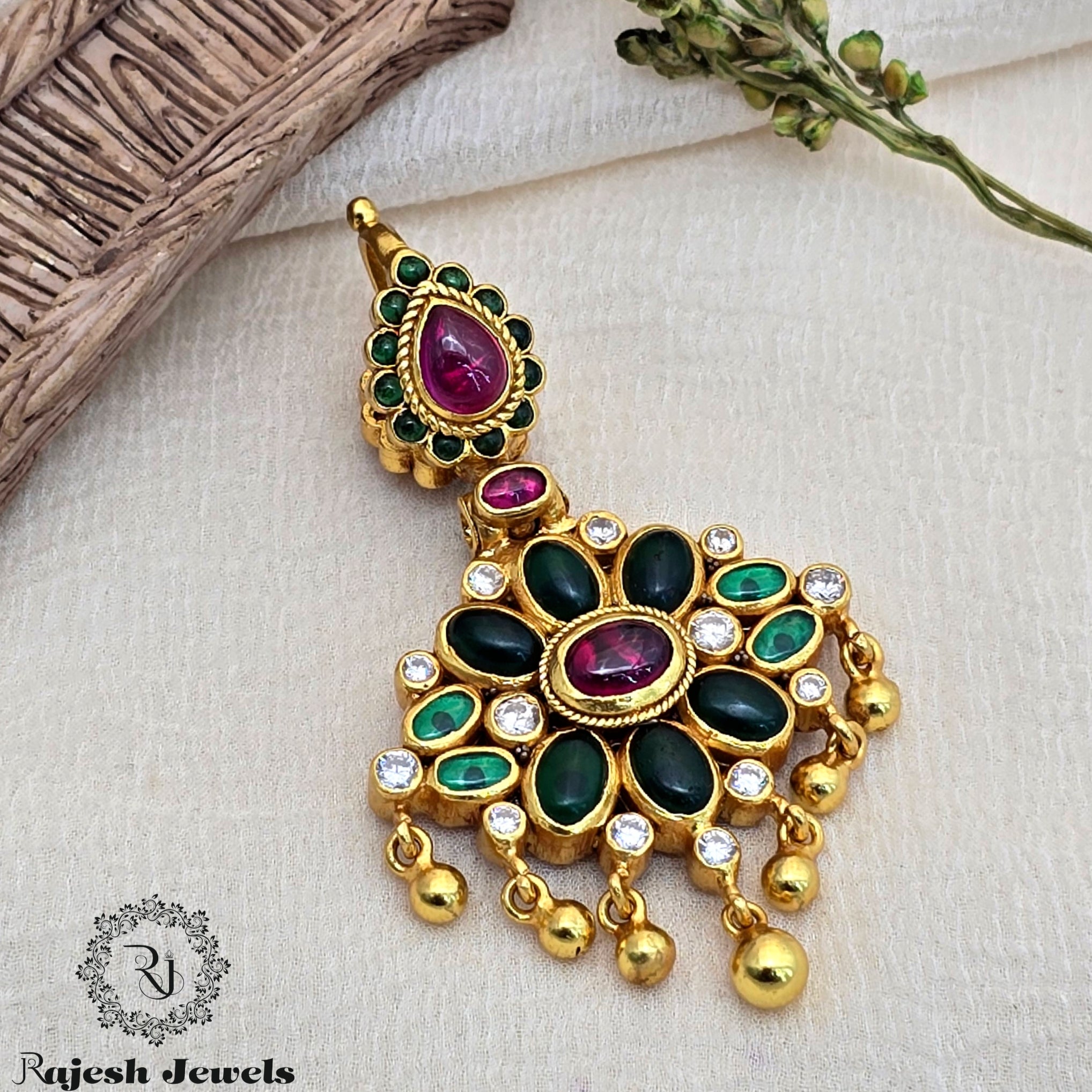 Charming Reversible Gold Plated Pendant