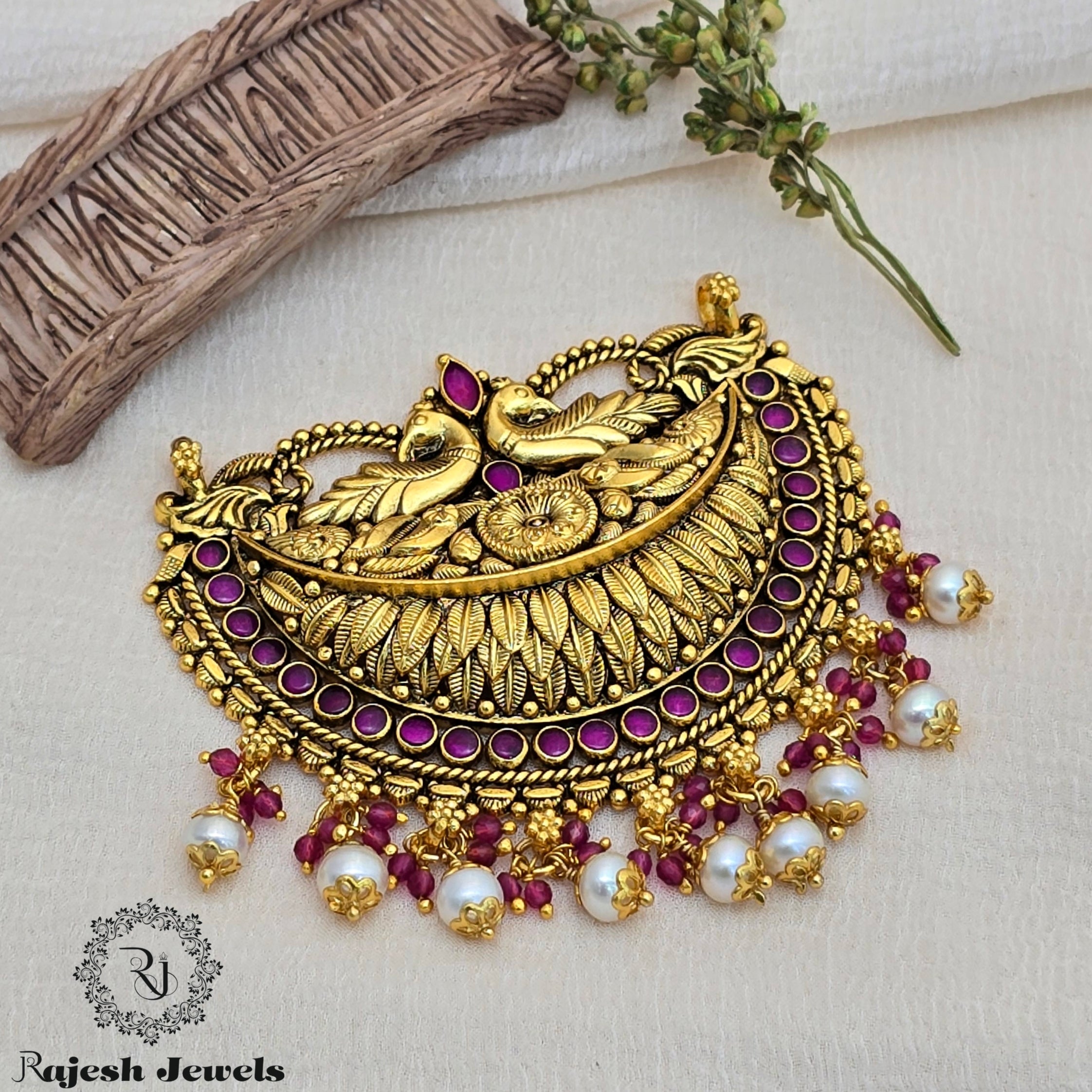 Majestic Croogi Silver Gold Plated Pendant