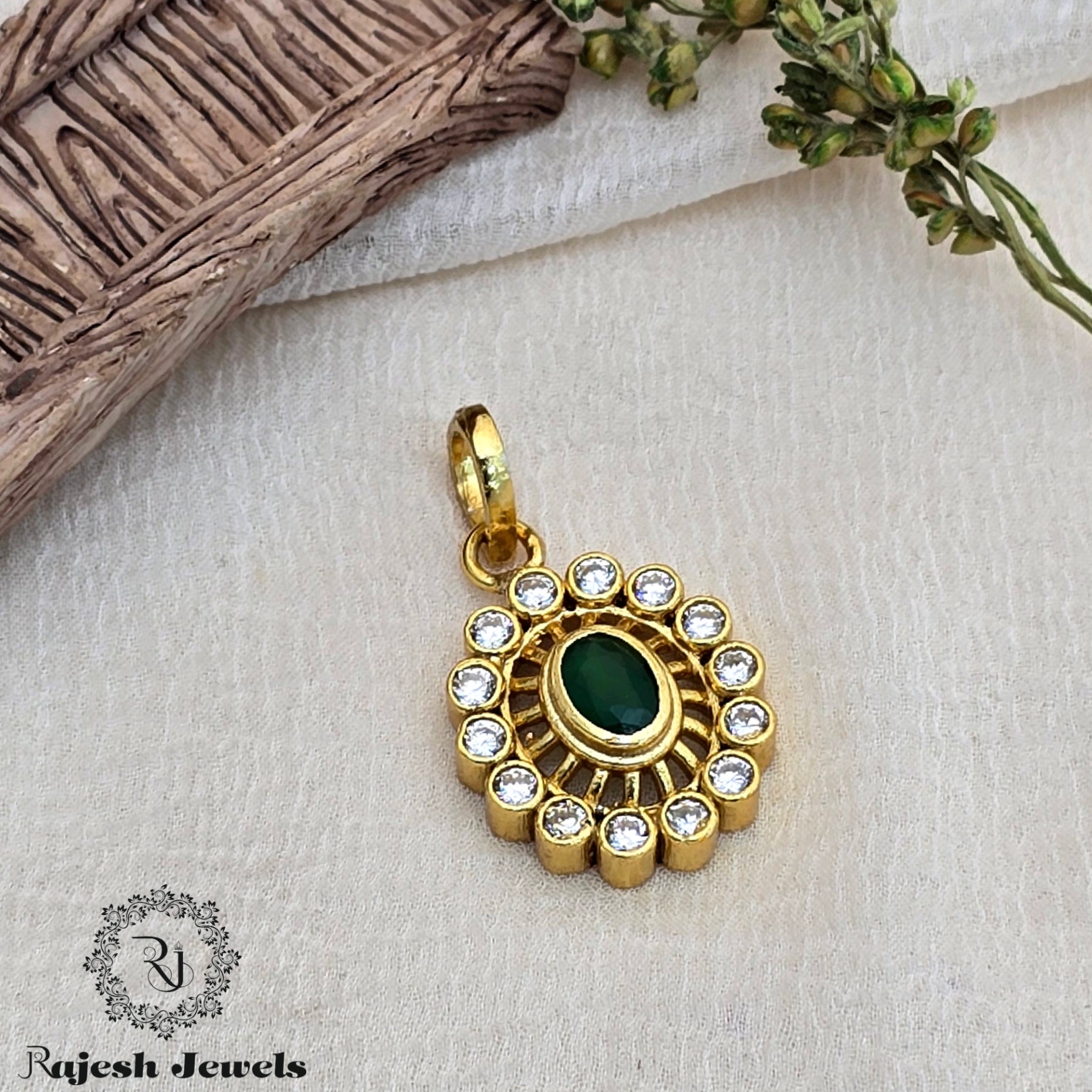 Classy Oval Silver Gold Plated Pendant