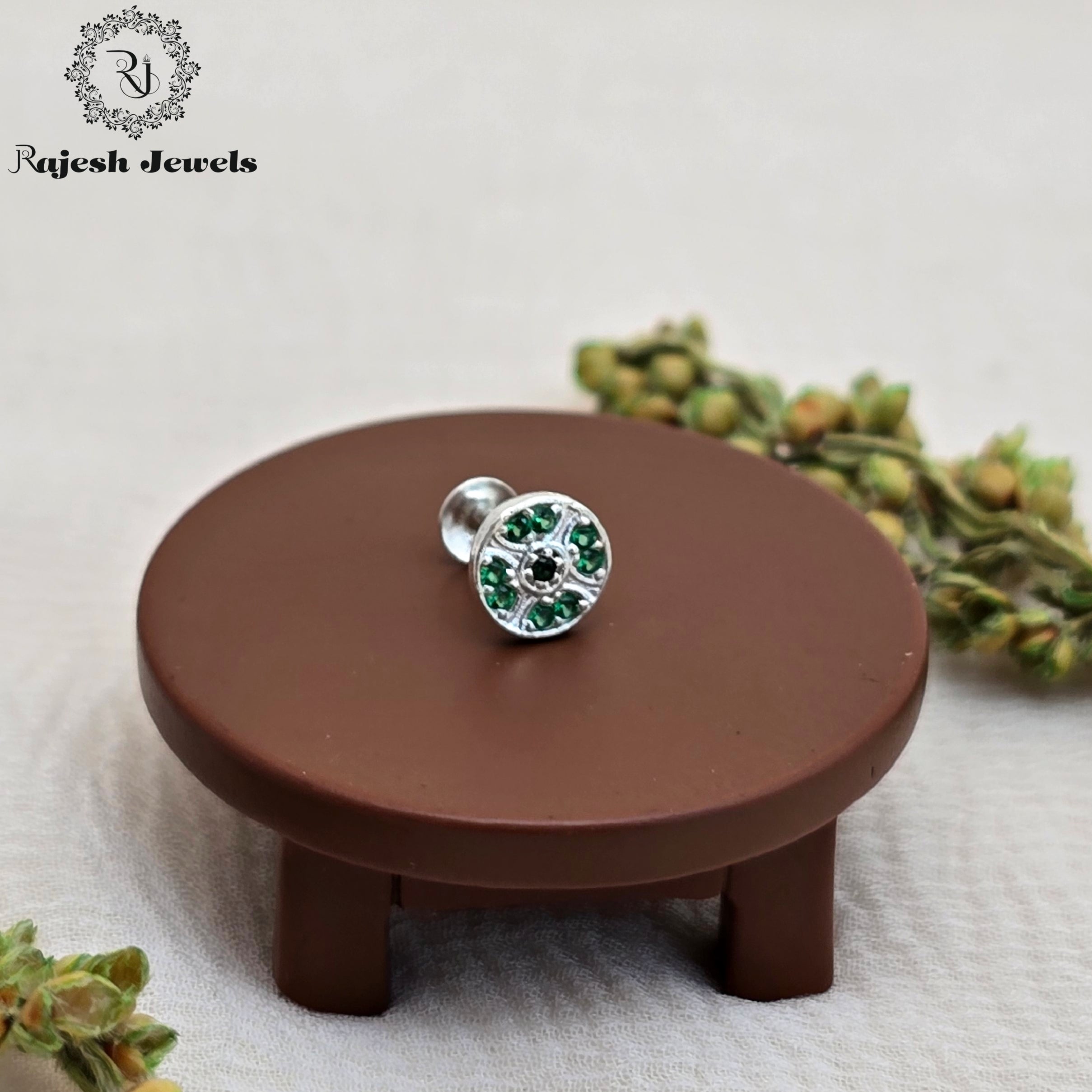 Spherical Cz Green Silver Nosepin