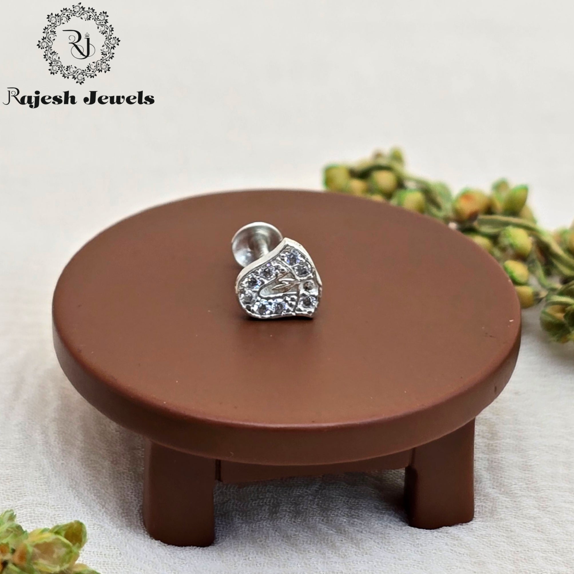 Charming Cz Silver Nosepin