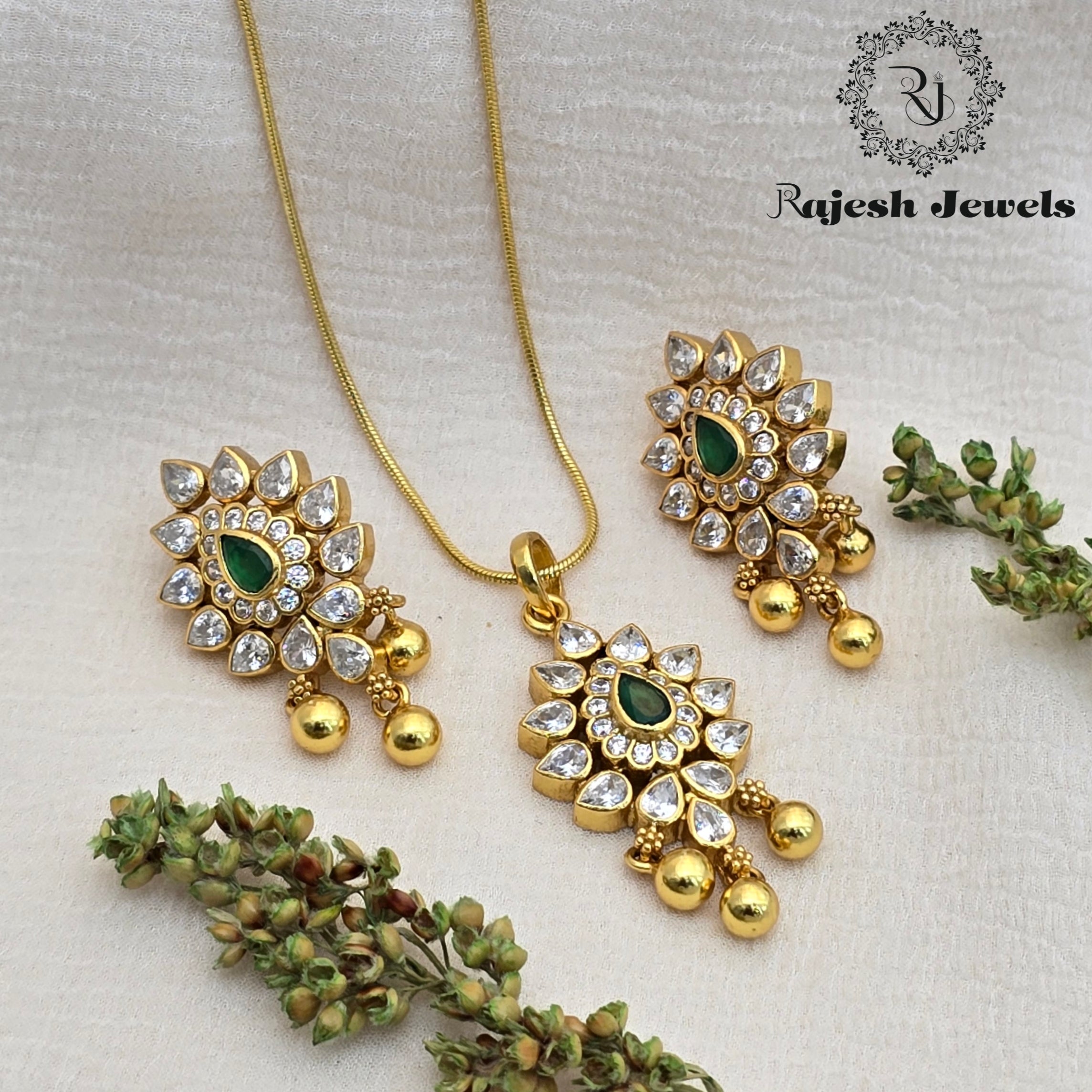 Attractive Cz Silver Gold Plated Pendant Set