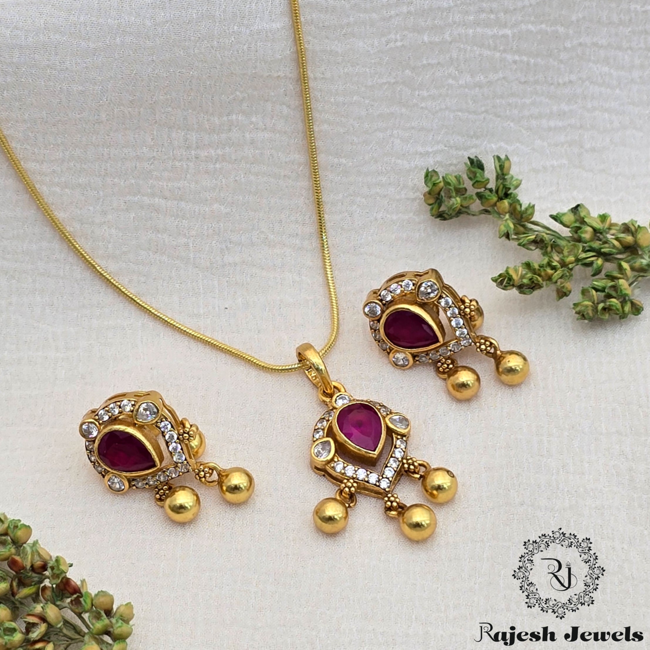 Teardrop Radiant Silver Gold Plated Pendant Set
