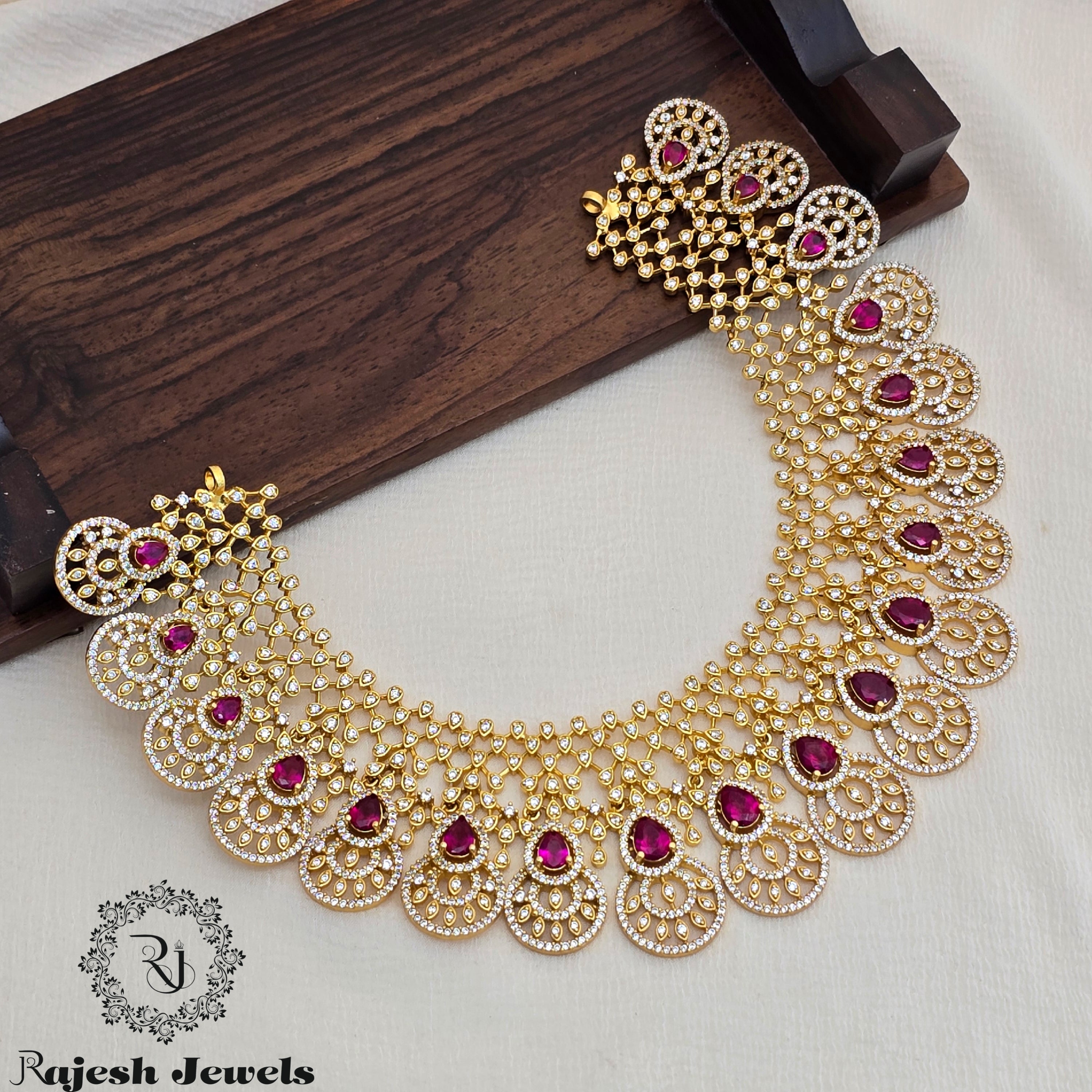 Overwhelming Cz Silver Gold Plated Necklace