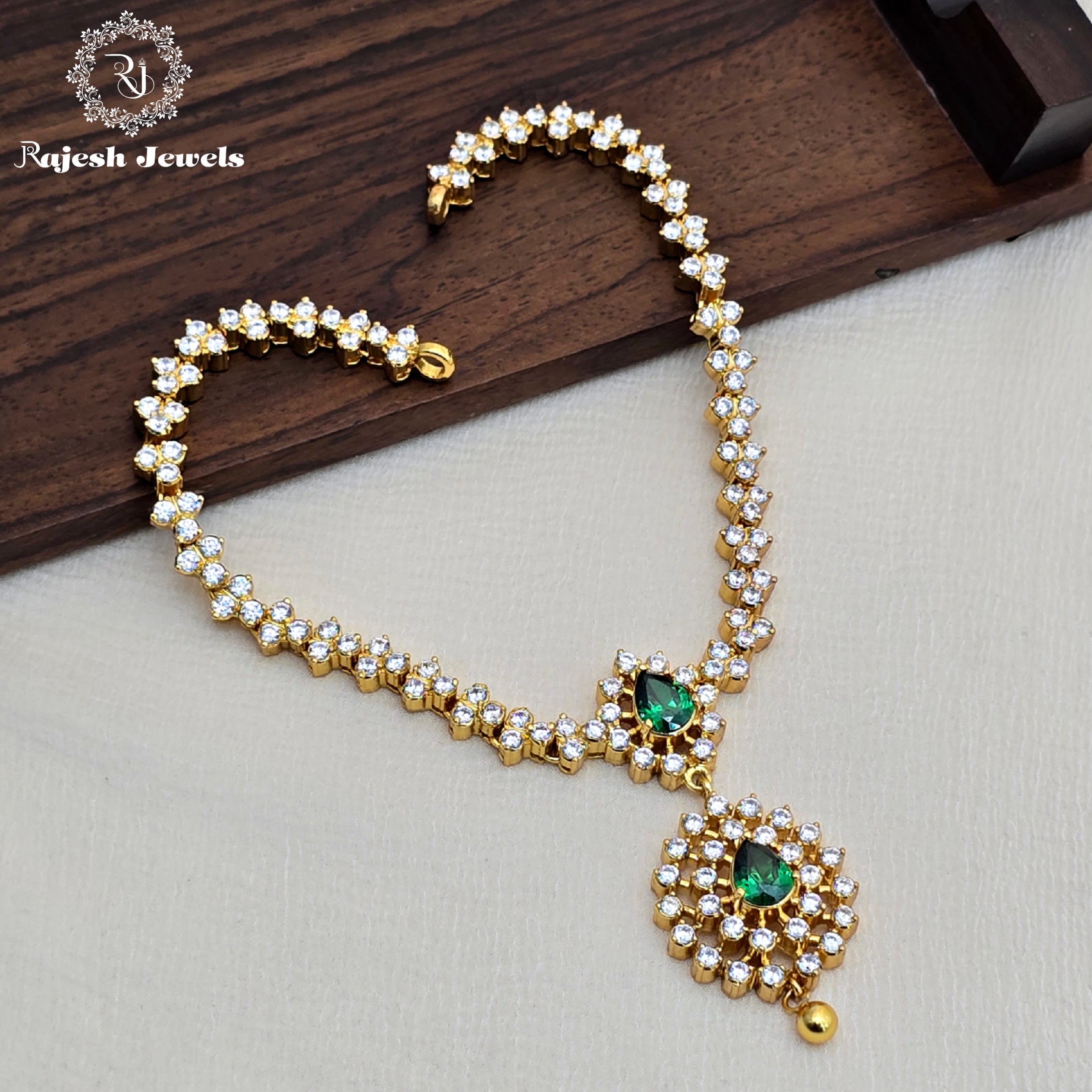 Sparkling Green Silver Gold Plated Necklace