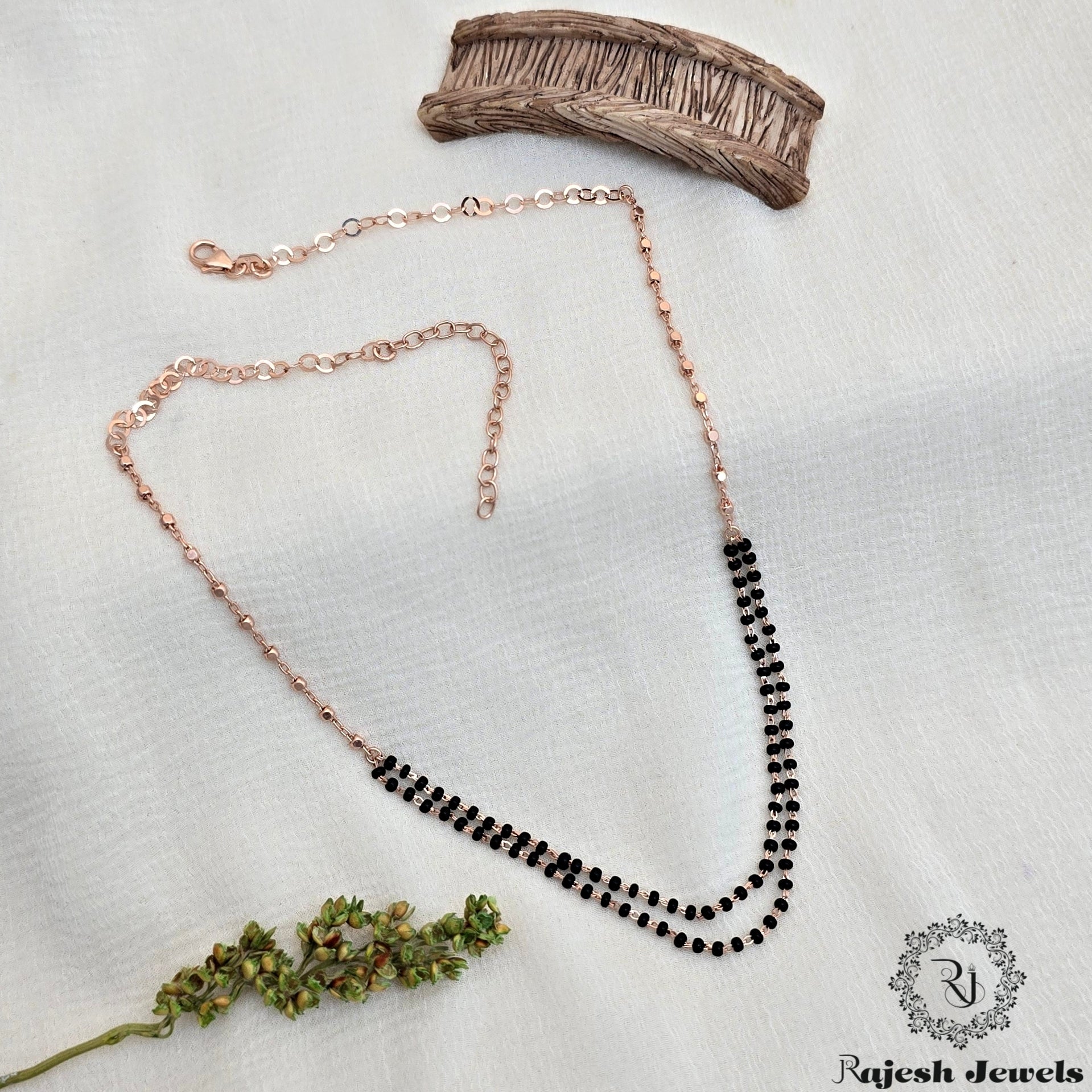 Wondrous Rosegold Polish Karimani Neckchain