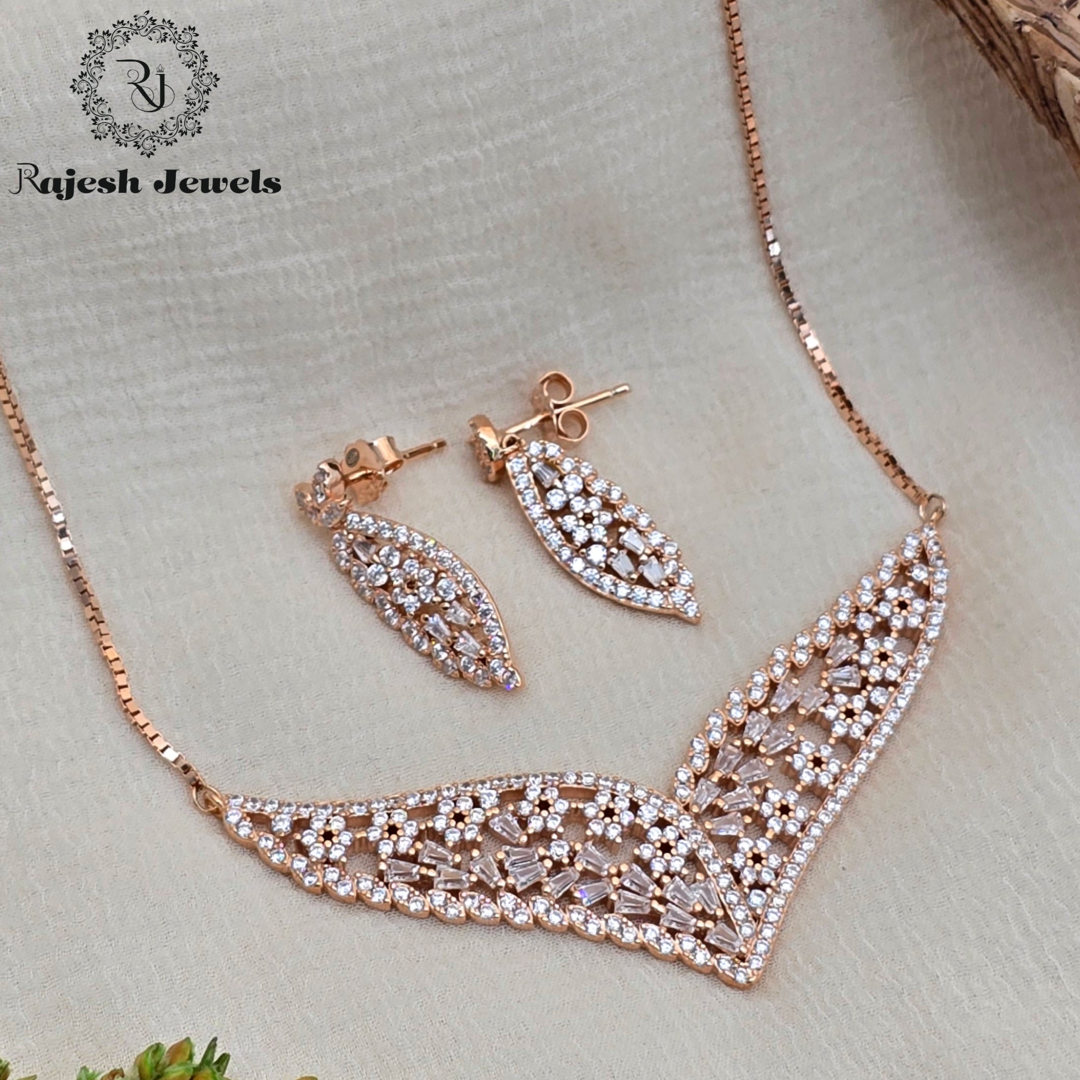 Amazing Cz Silver Rosegold Polish Necklace