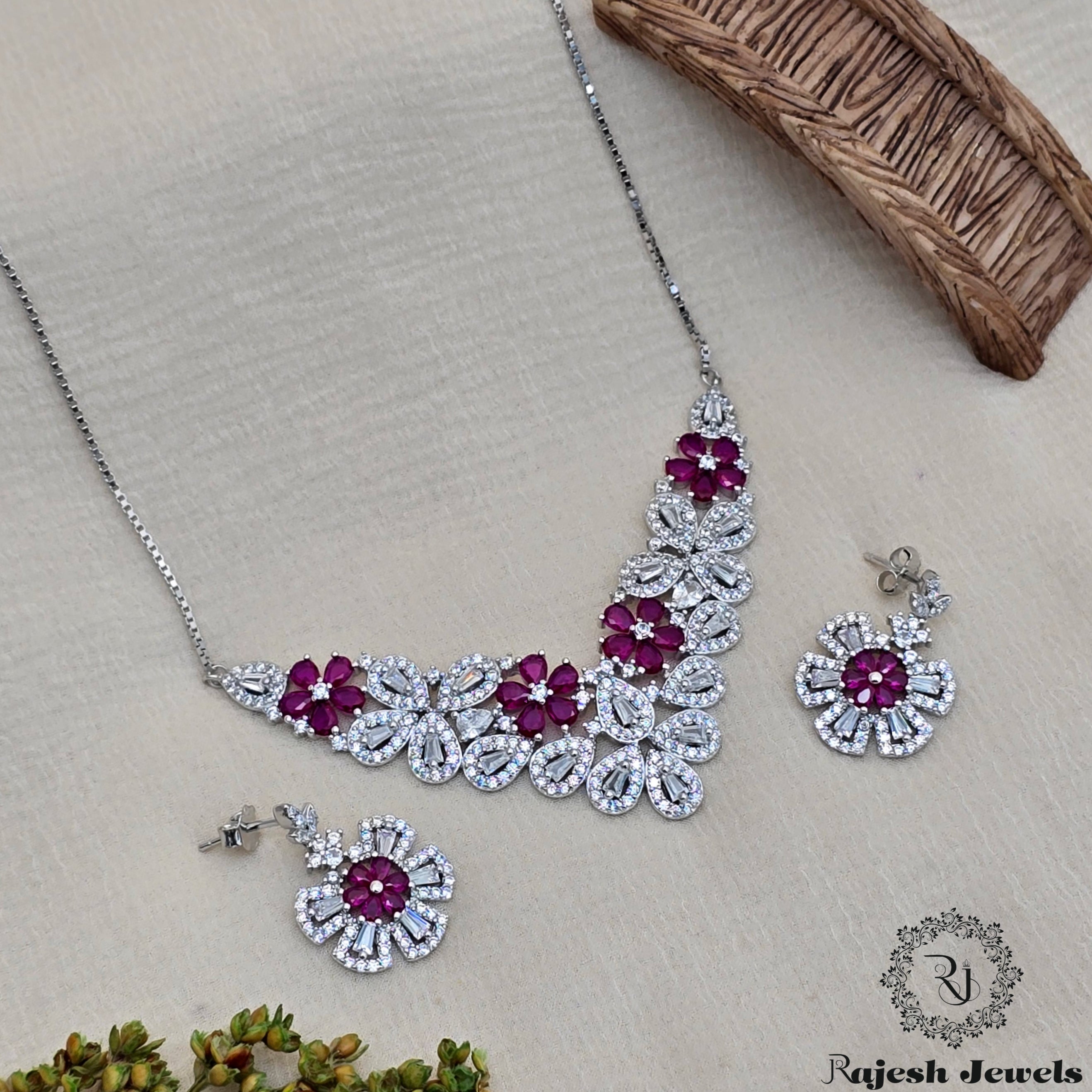 Beautiful Cz Silver Necklace