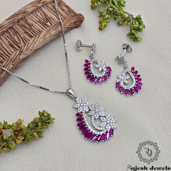 Attractive Cz Silver Pendant Set