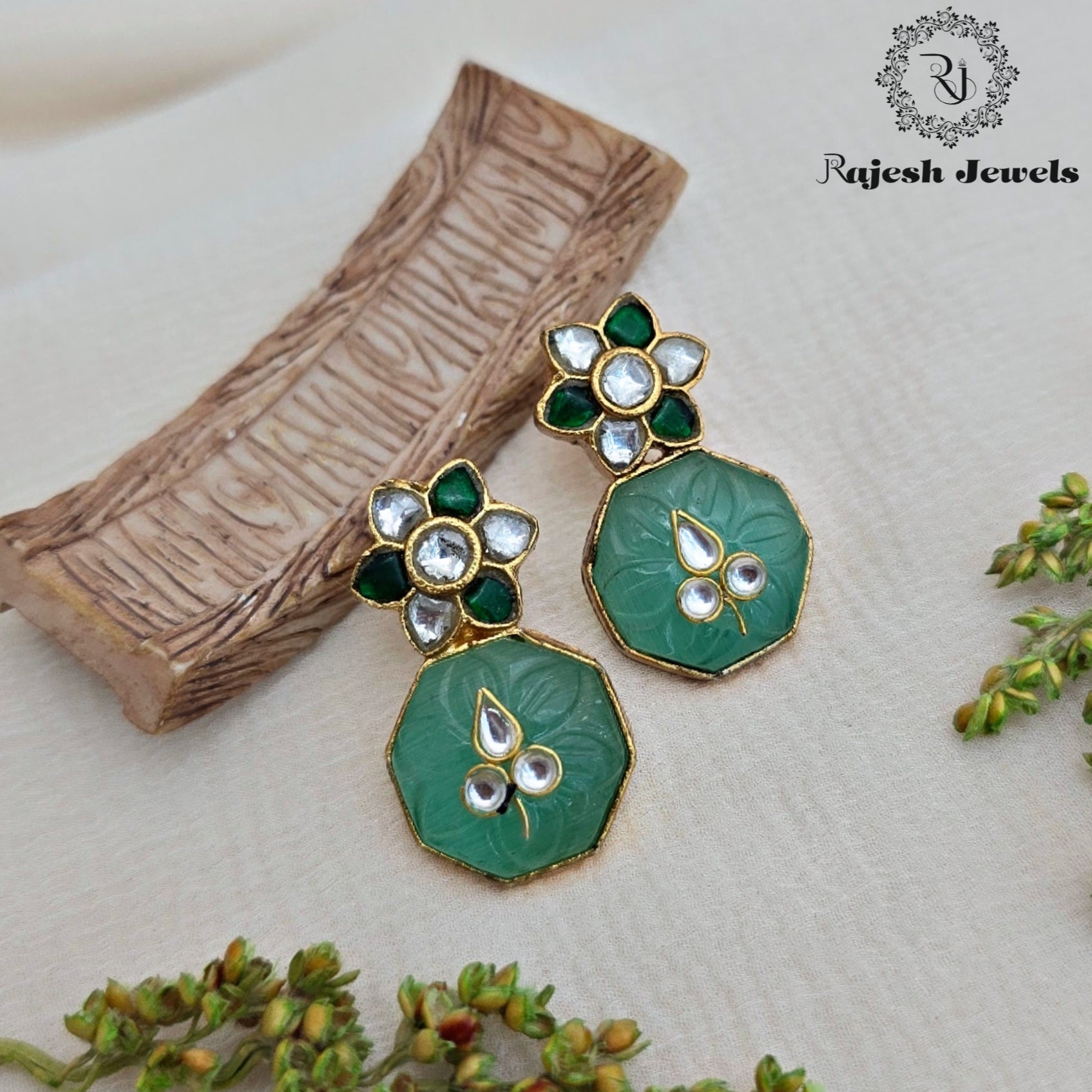 Graceful Green Silver Gold Plated Earrings