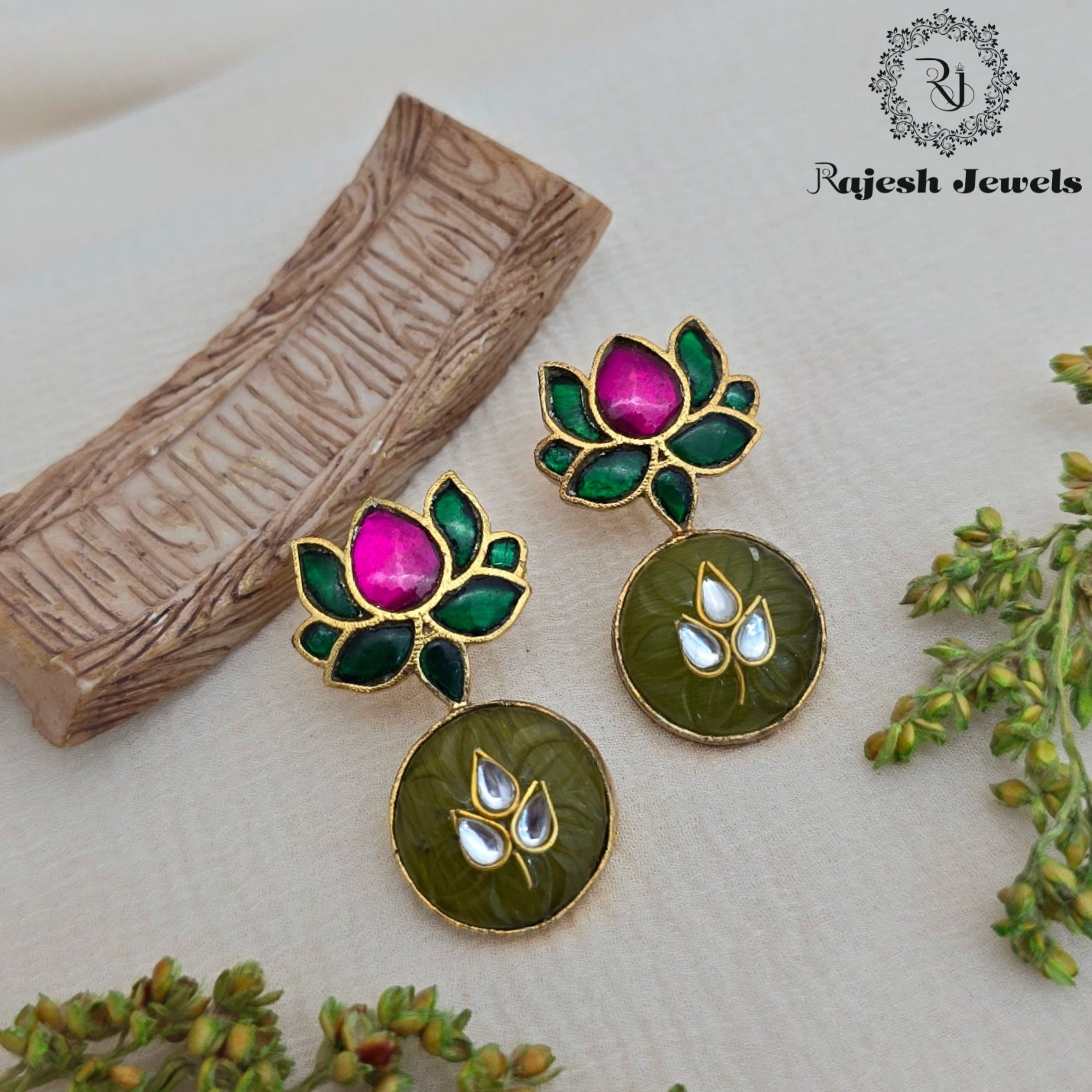 Appealing Kundan Silver Gold Plated Earrings
