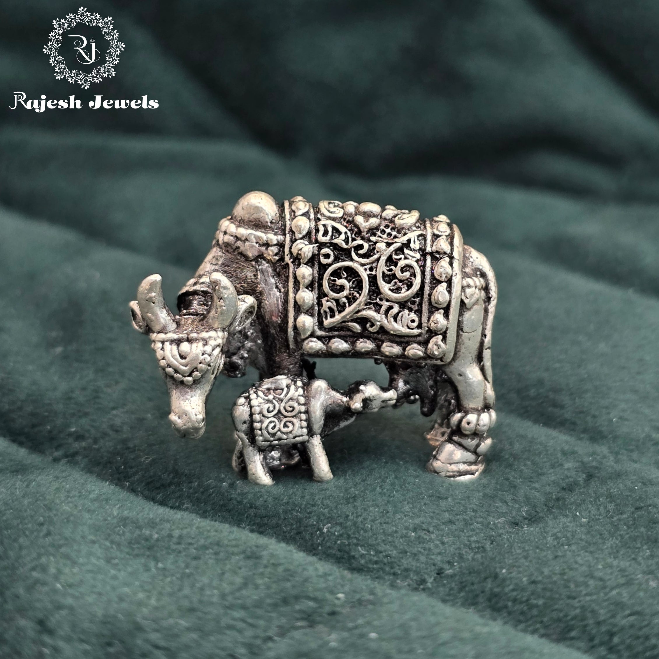 Cow & Calf Silver Articles 3D Solid Idol