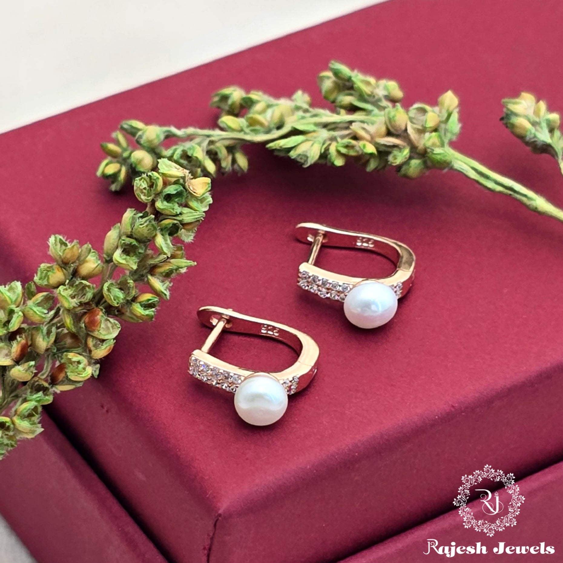 Radiant Pearl Rosegold Bali Earrings