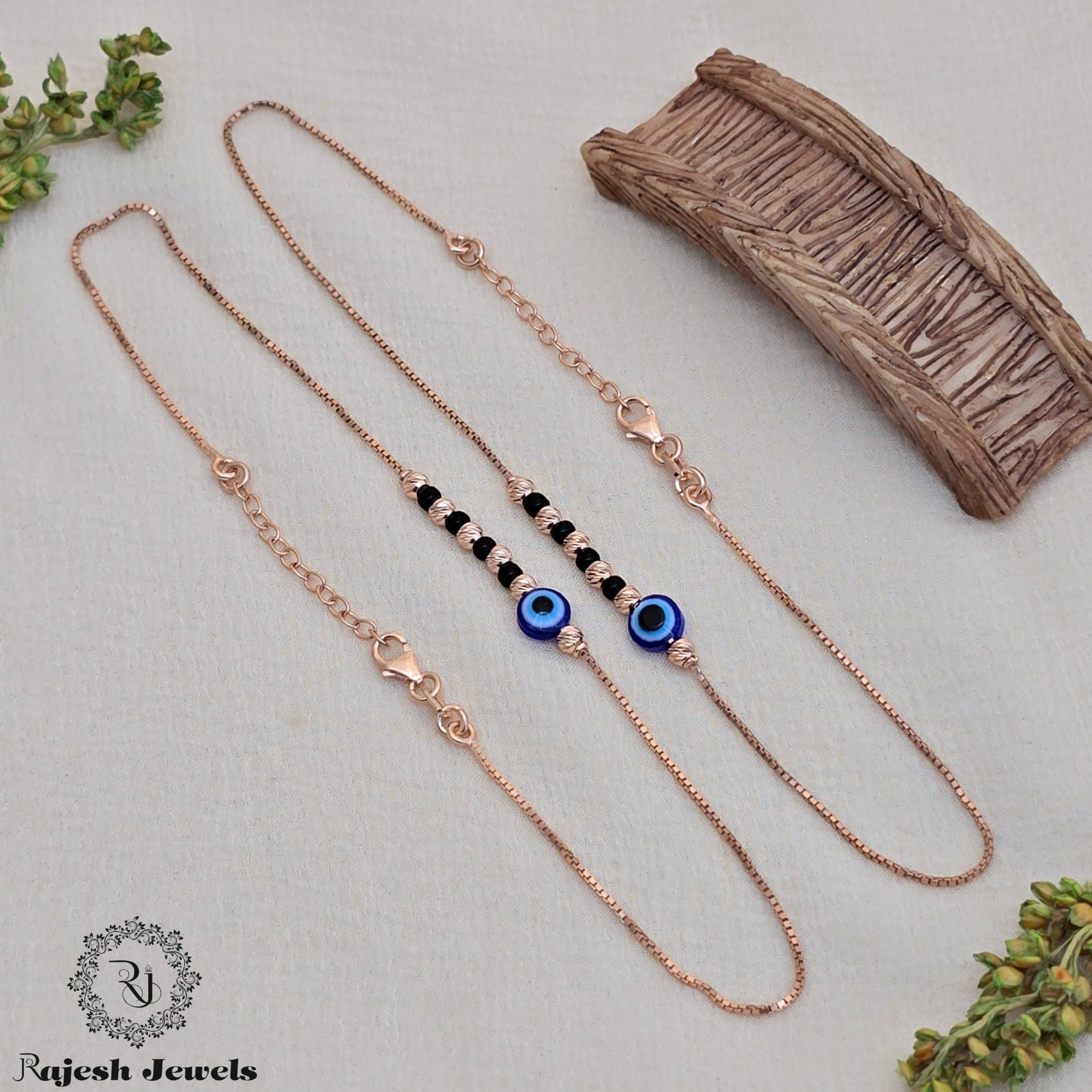 Shimmering Rosegold Sleek Blackbead Anklet