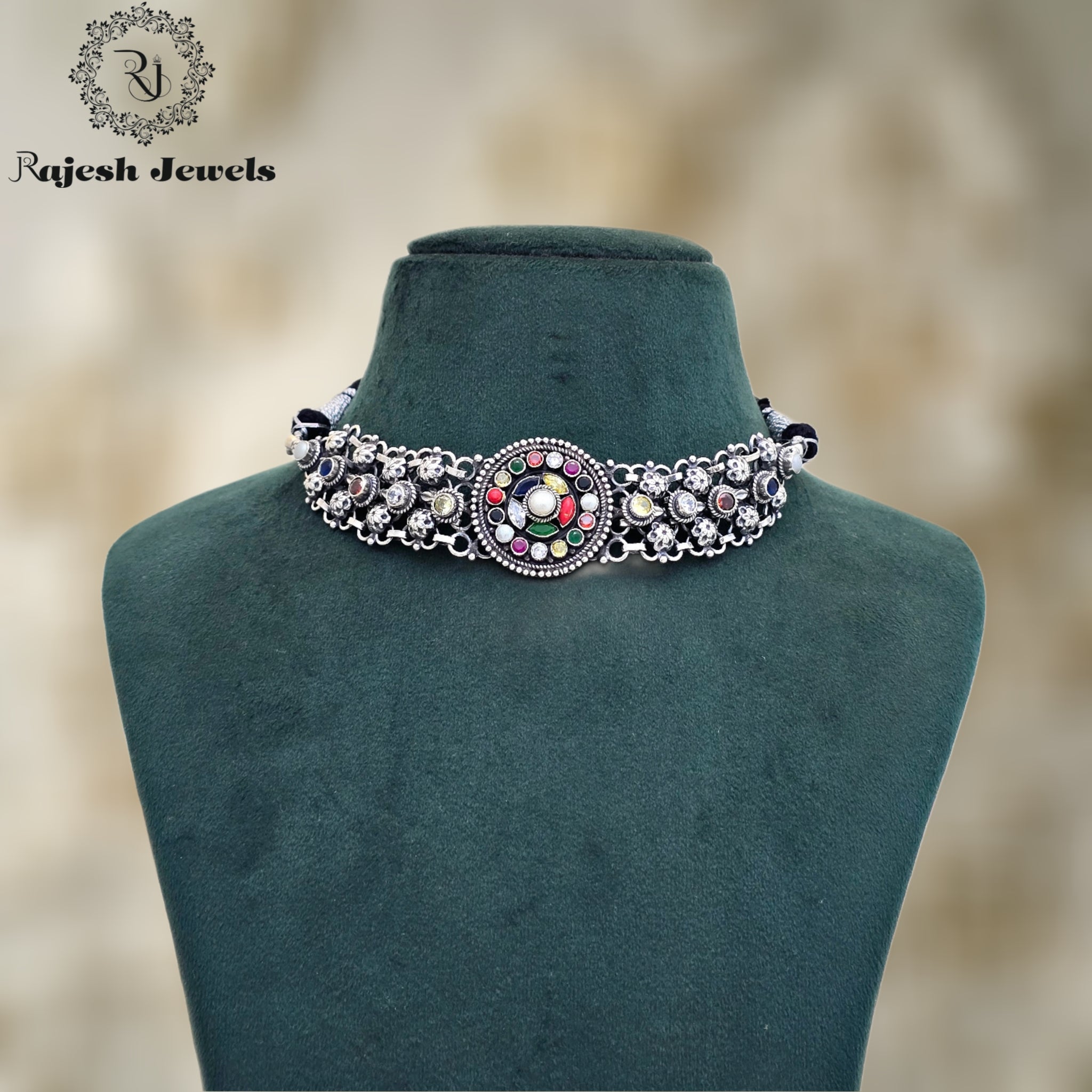 Mesmerizing Navrathan Choker Neckpiece