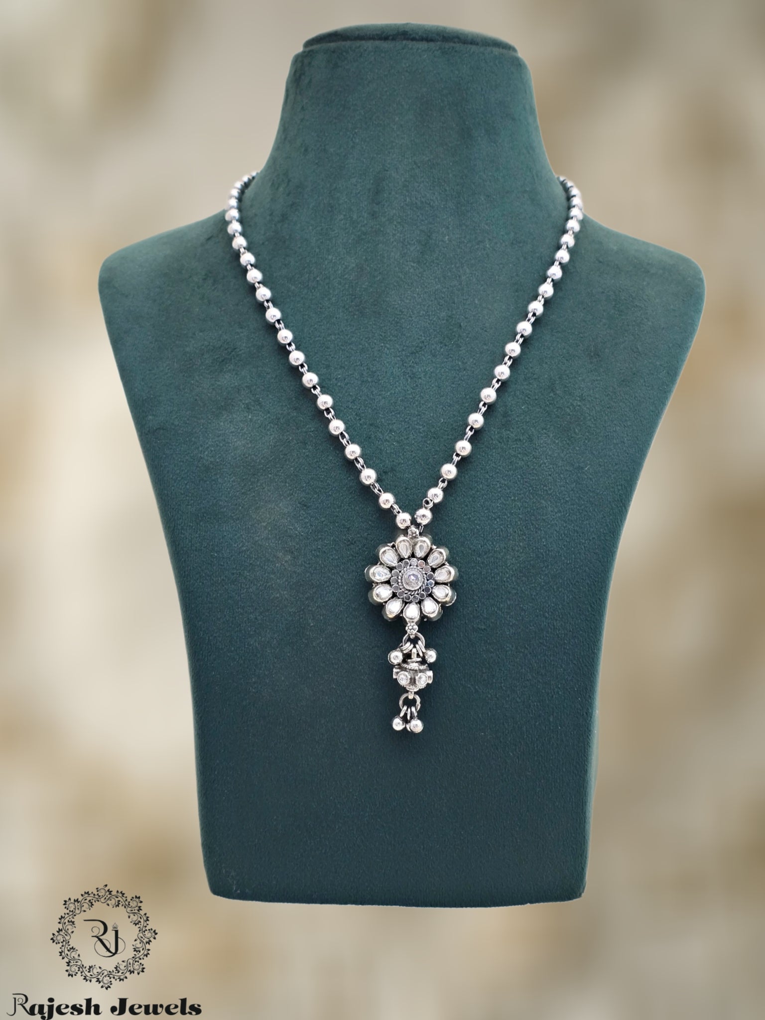 Glorified Cutstone Oxidised Necklace