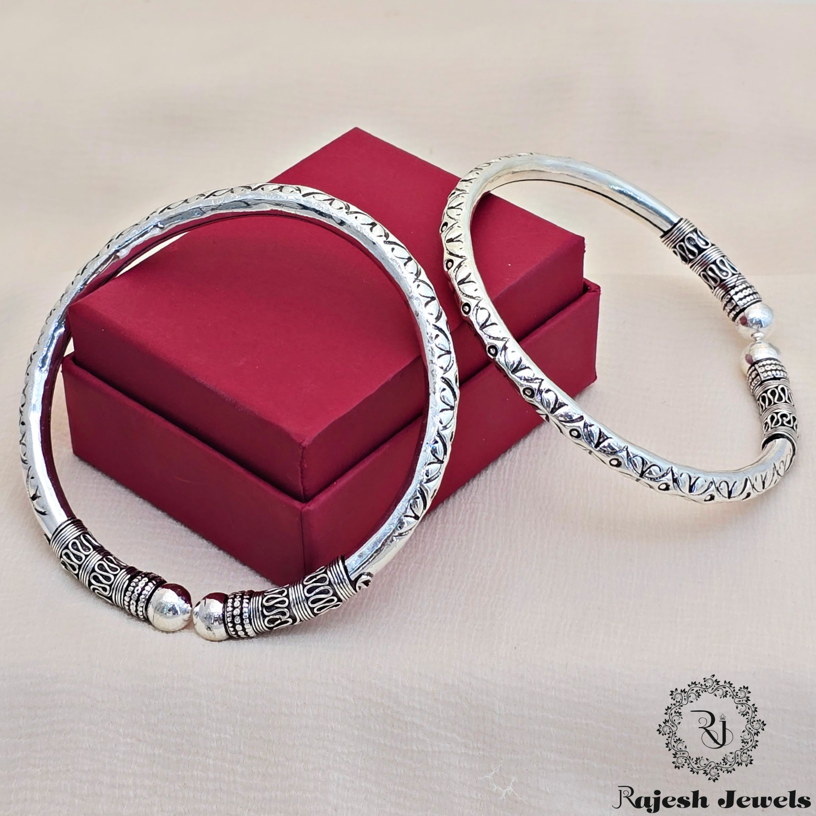 Ancient Nakshi Style Oxidised Ankle Kada
