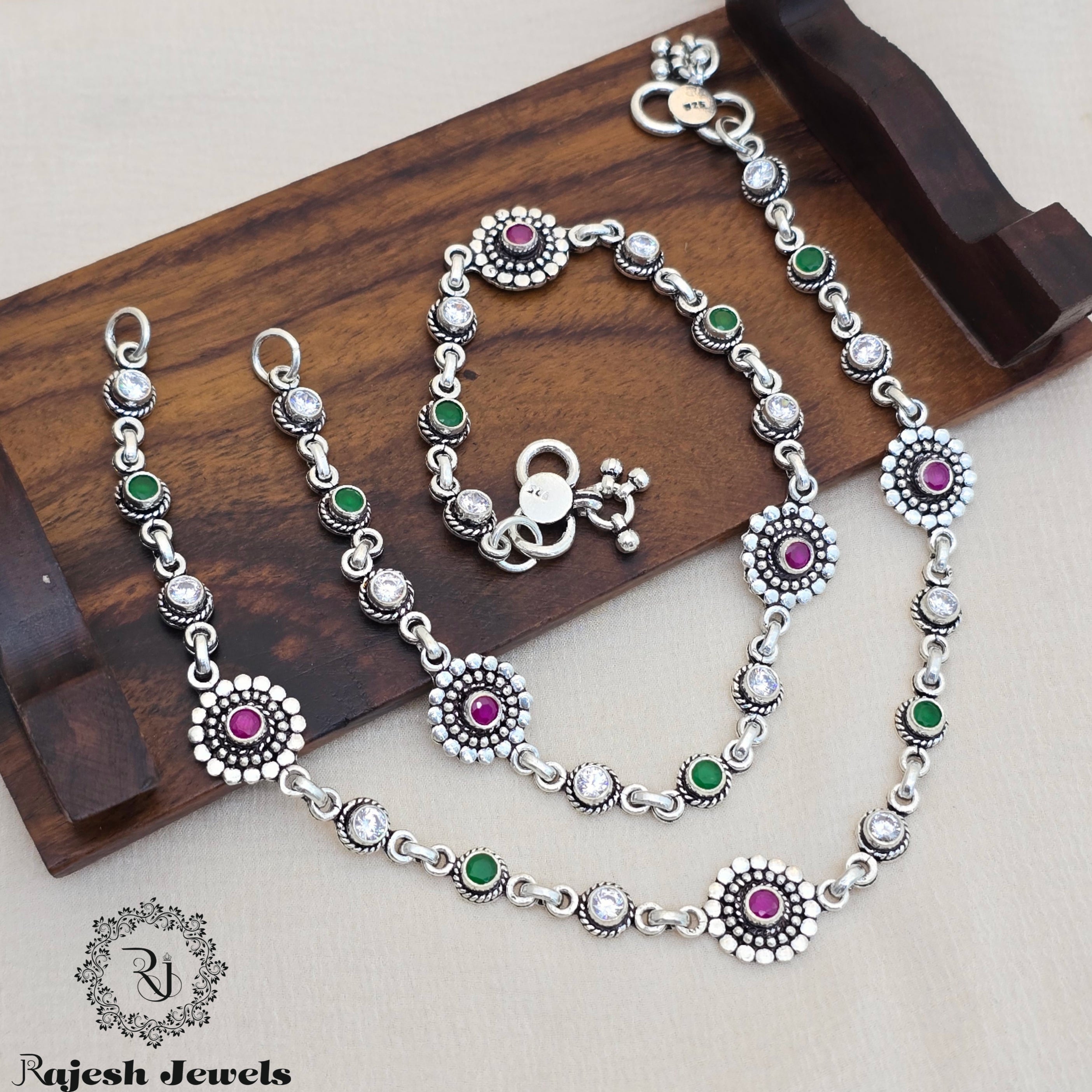 Immaculate Oxidised Cutstone Anklet