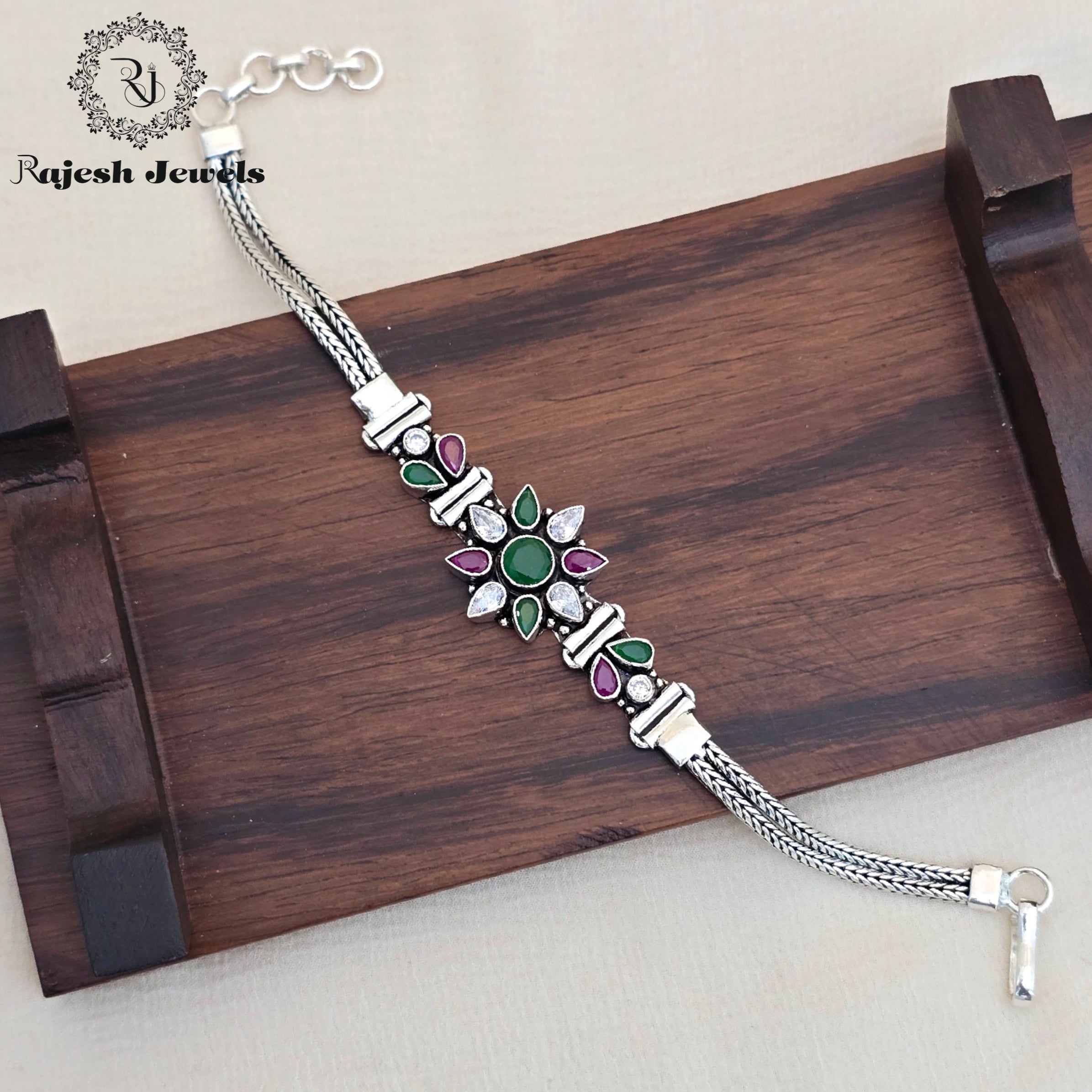 Attractive Multicolored Ladies Bracelet
