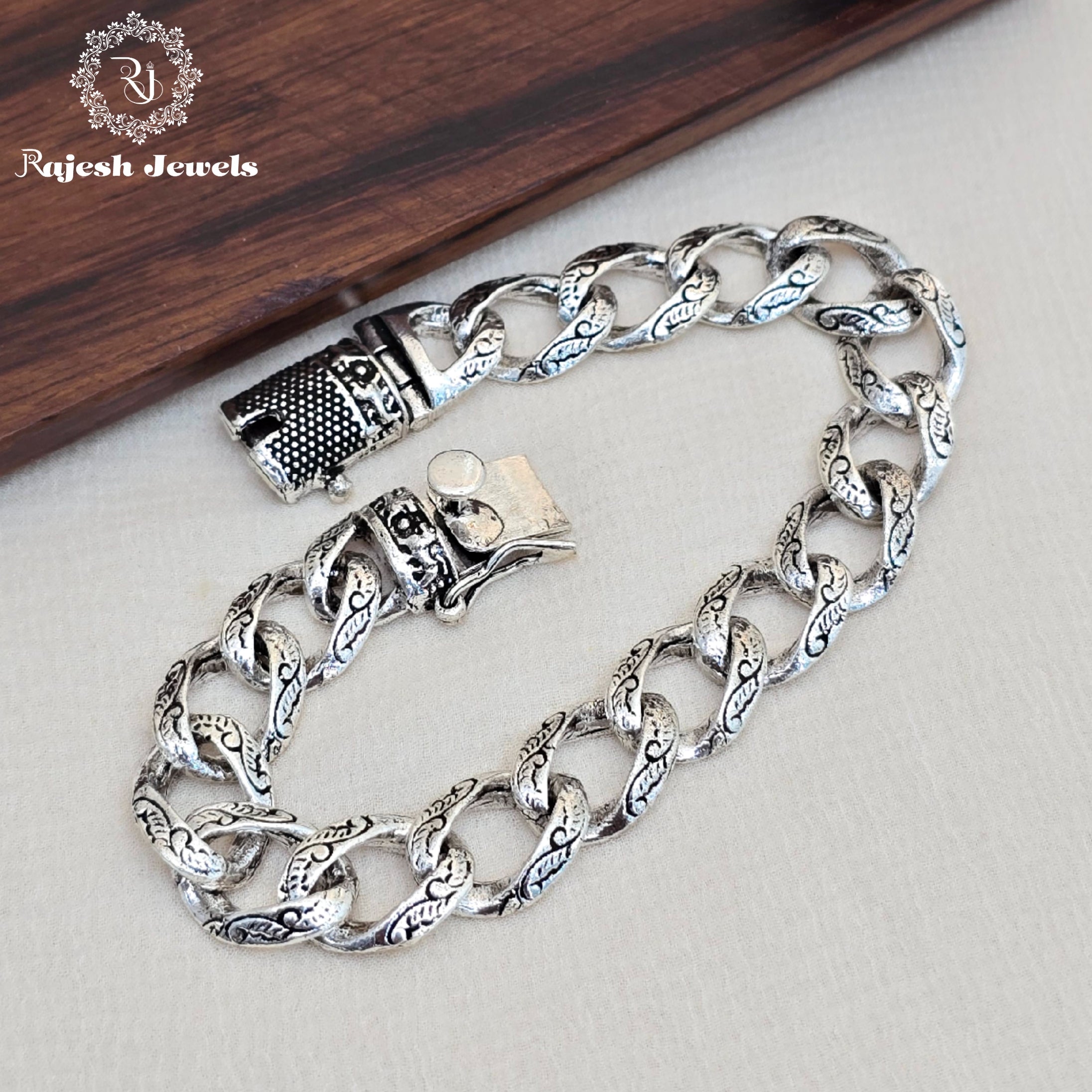 Robust Curb Oxidised Men's Bracelet