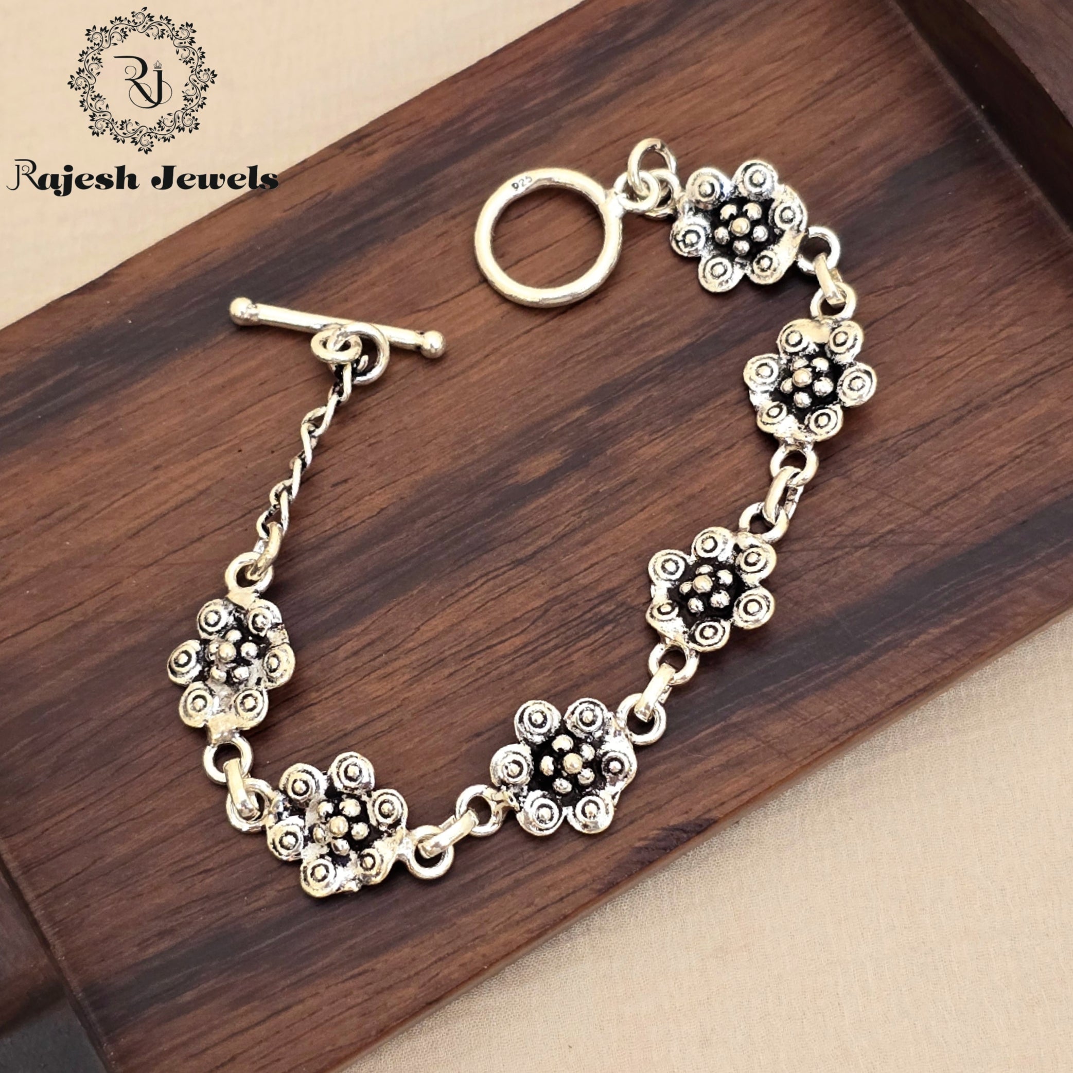 Unique Floral Ladies Oxidised Bracelet