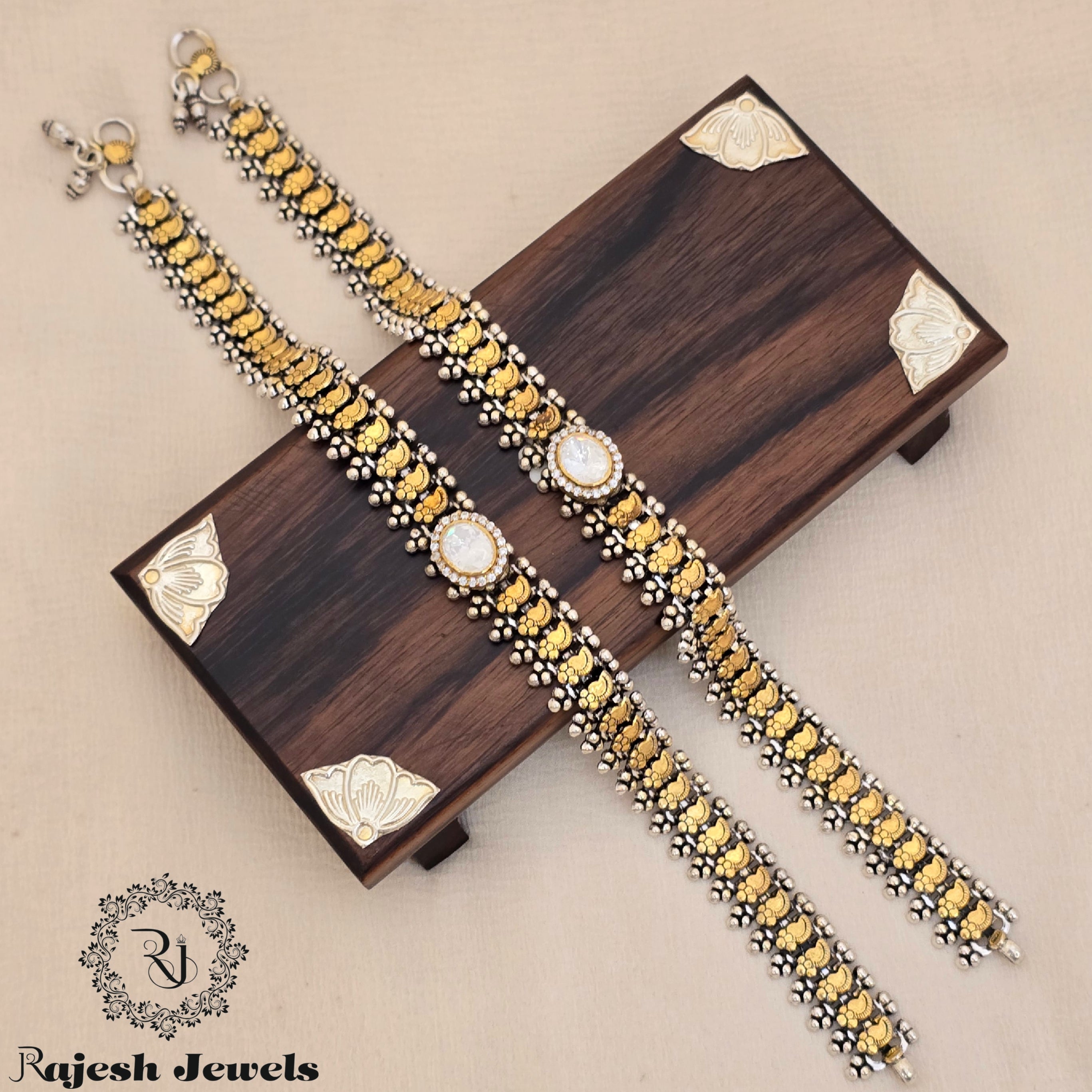 Exquisite Moissanite Dual Tone Anklet