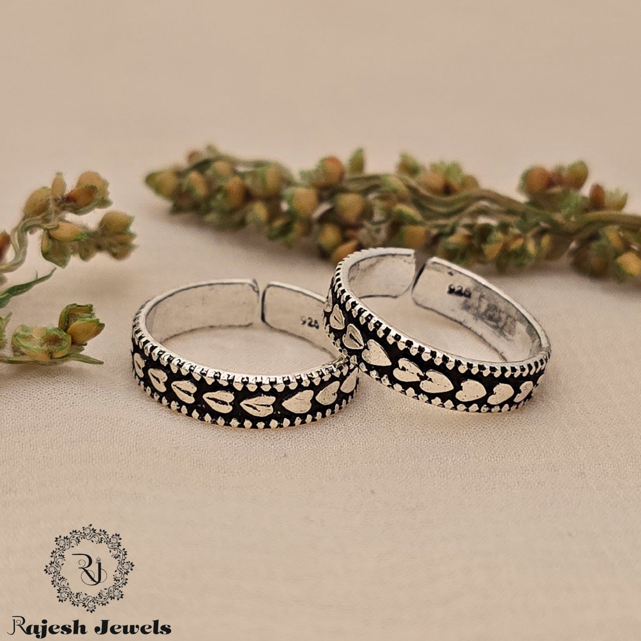 Superlative Oxidised Band Toering