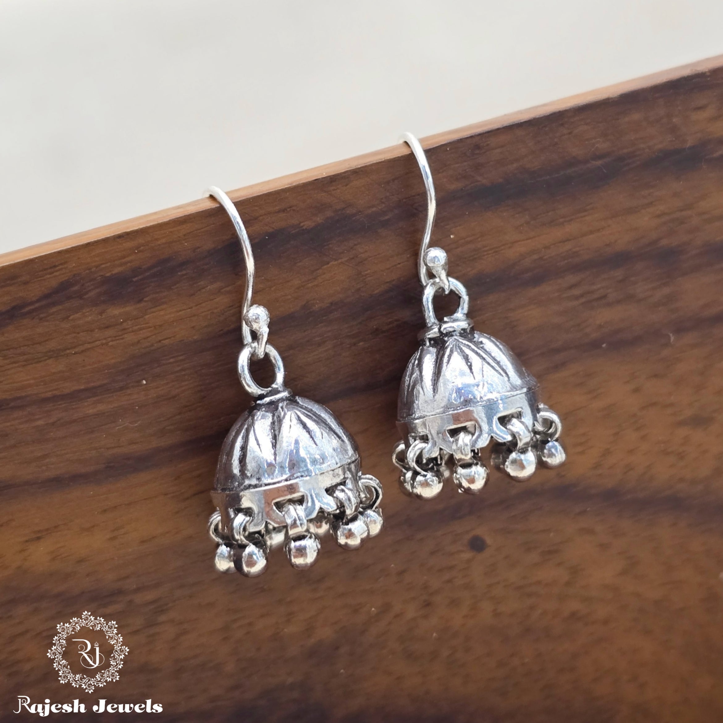 Casual Daily Wear Jumka Earrings