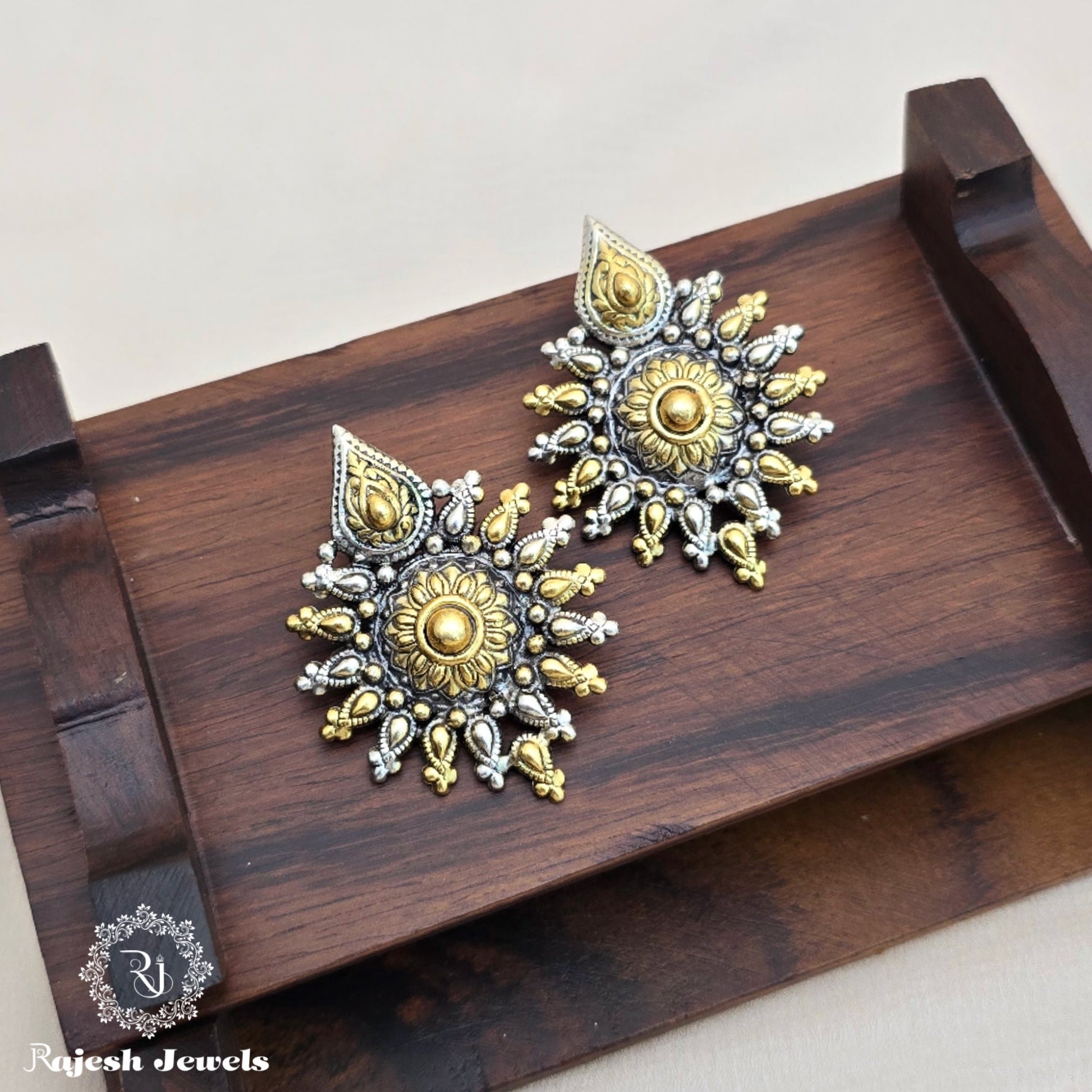 Traditional Dual Tone Chandbali Earrings