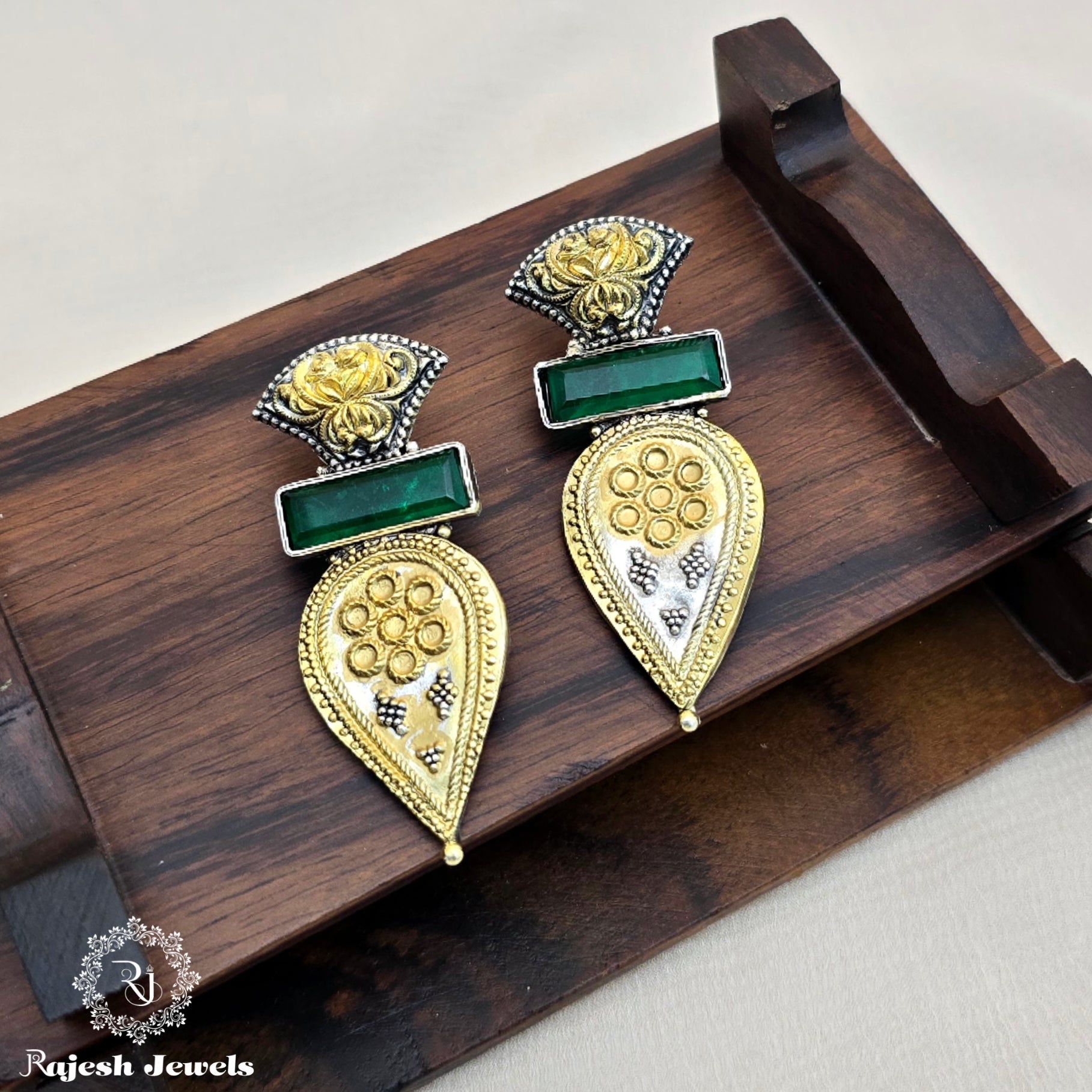 Elegant Dual Tone Silver Earrings