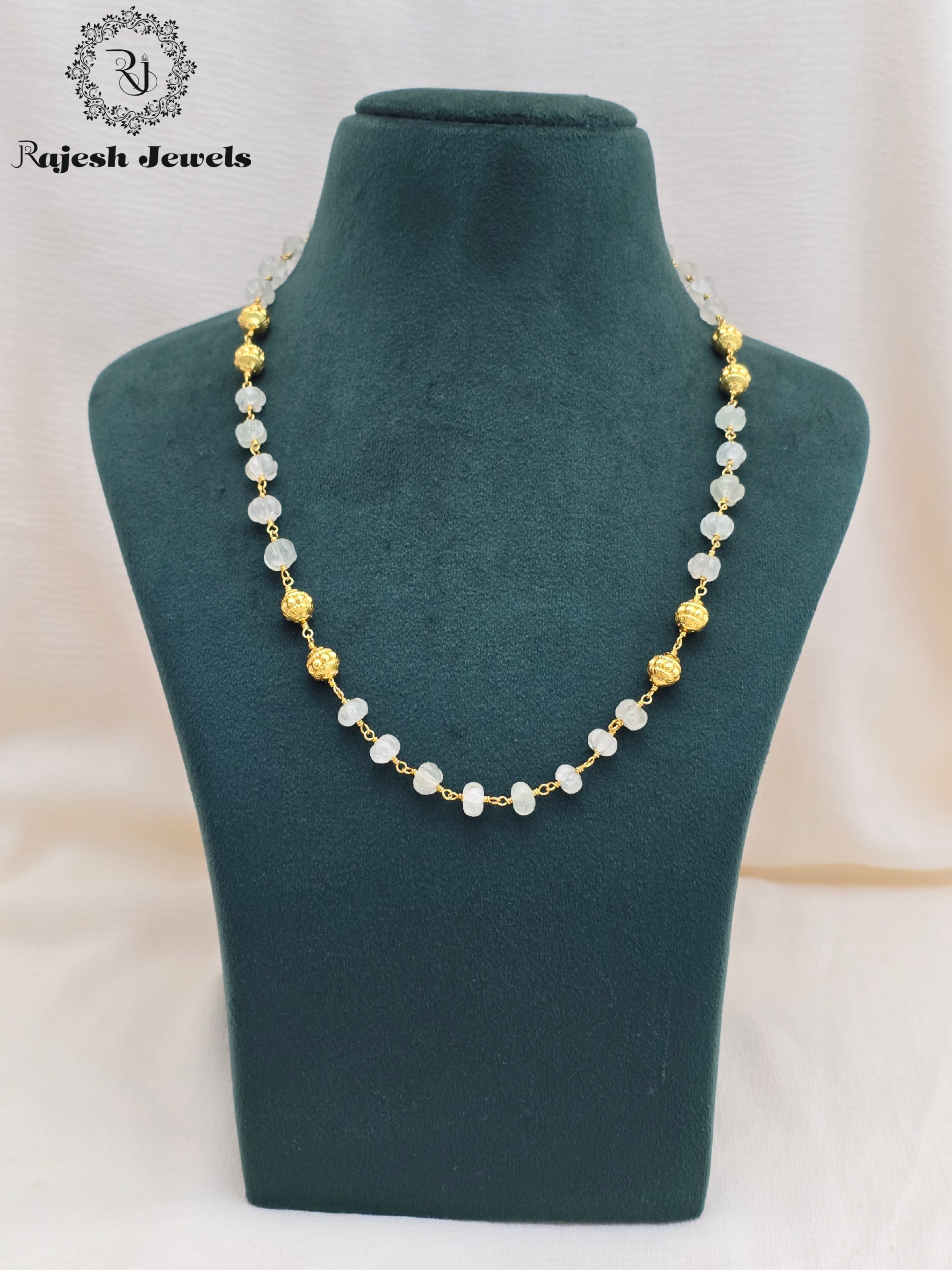 Fascinating Silver Gold Plated Neckpiece