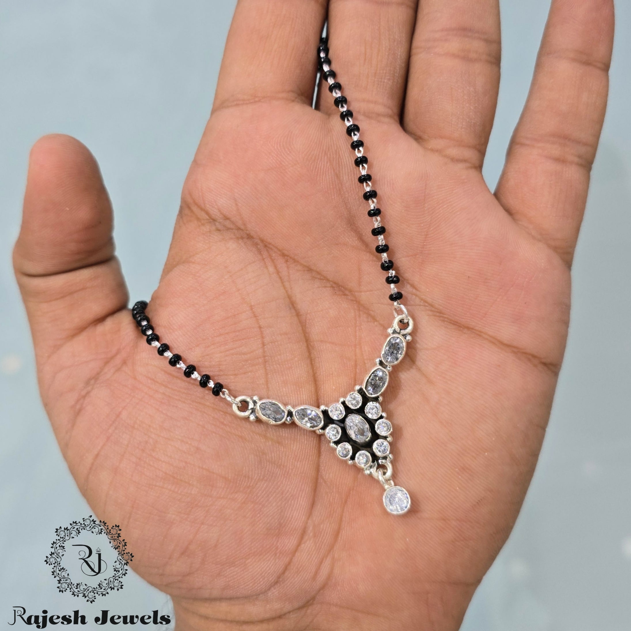 Attractive Cutstone Mangalsutra