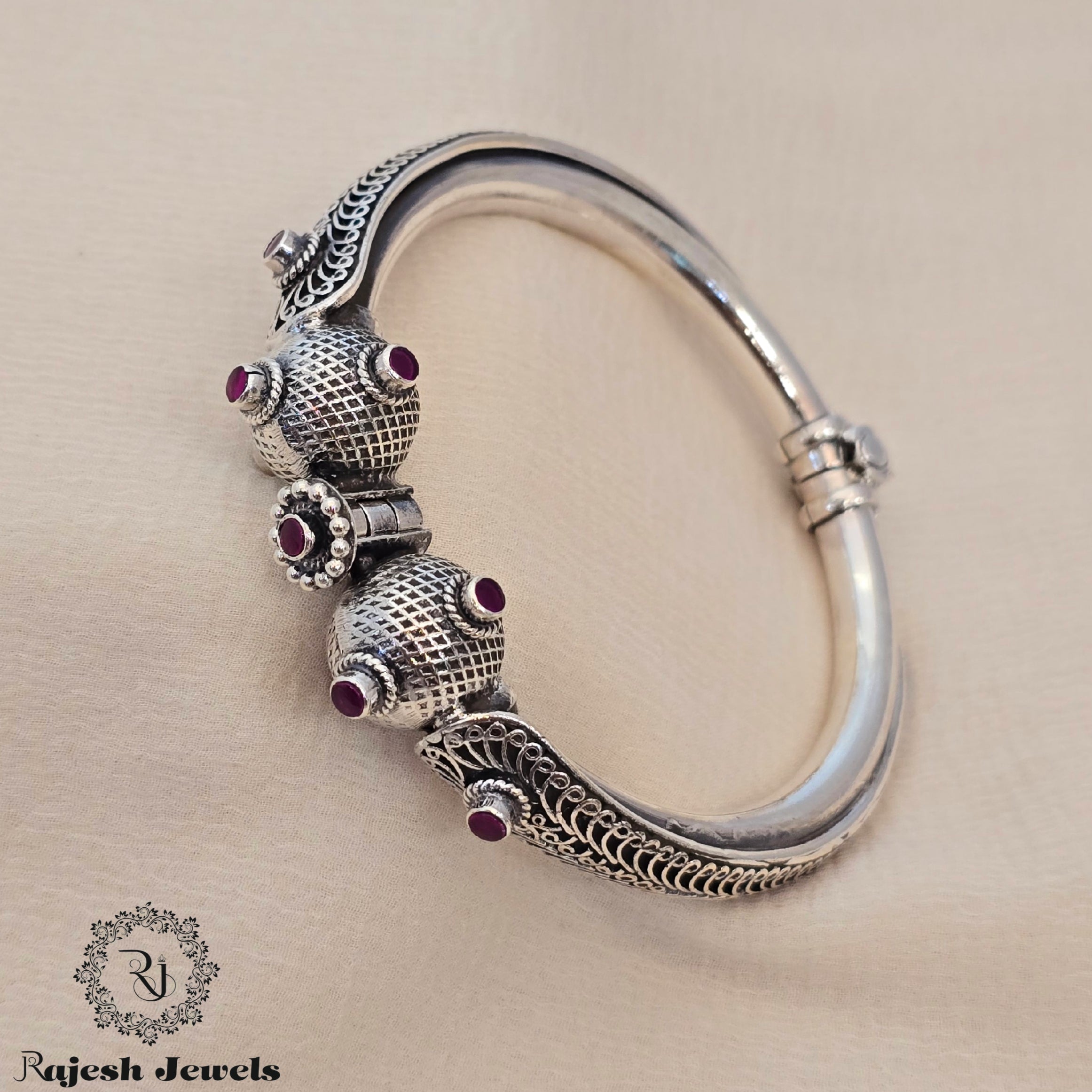 Wonderful Oxidised Handkada